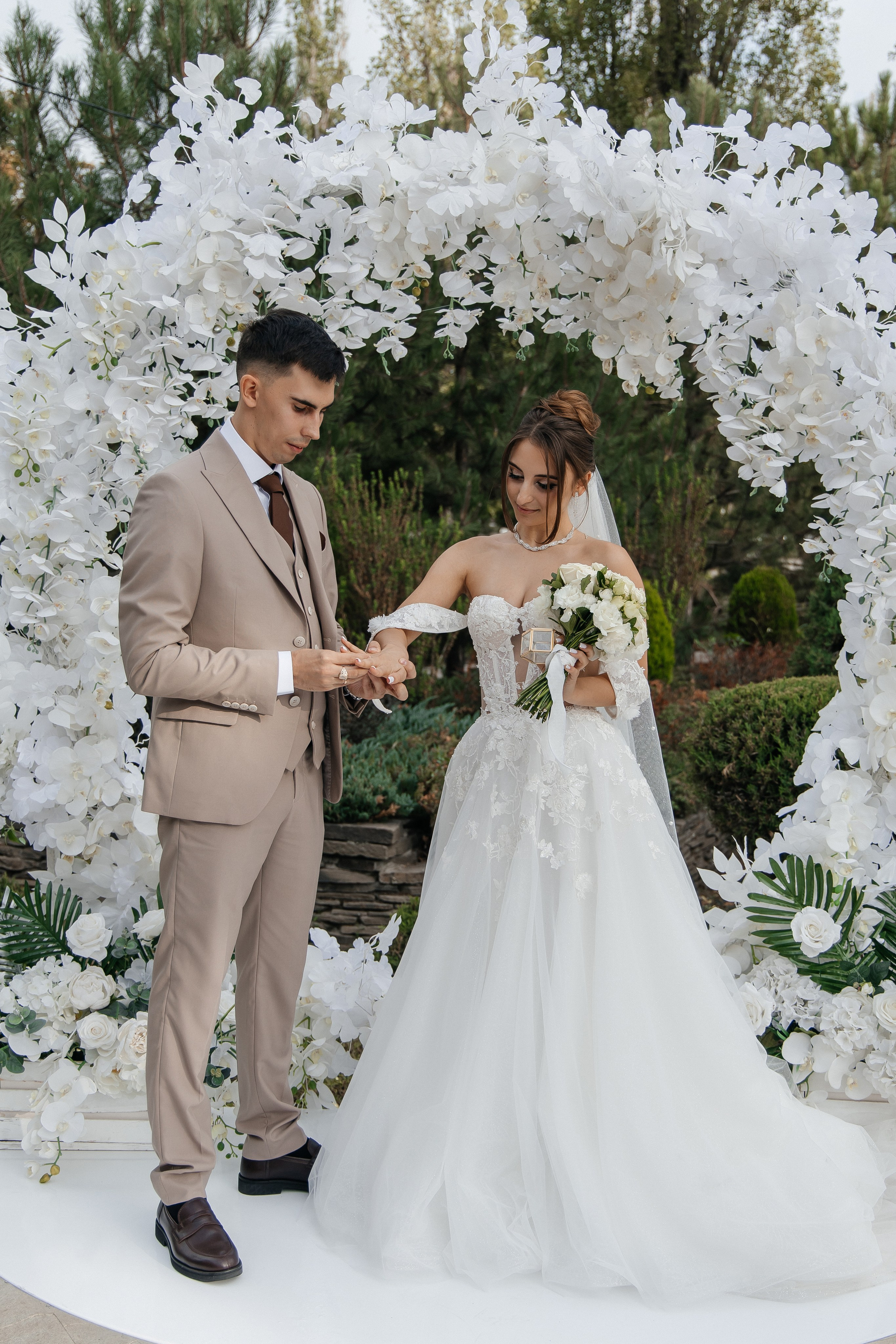 N&V. Фотограф Таганрог Хребет София