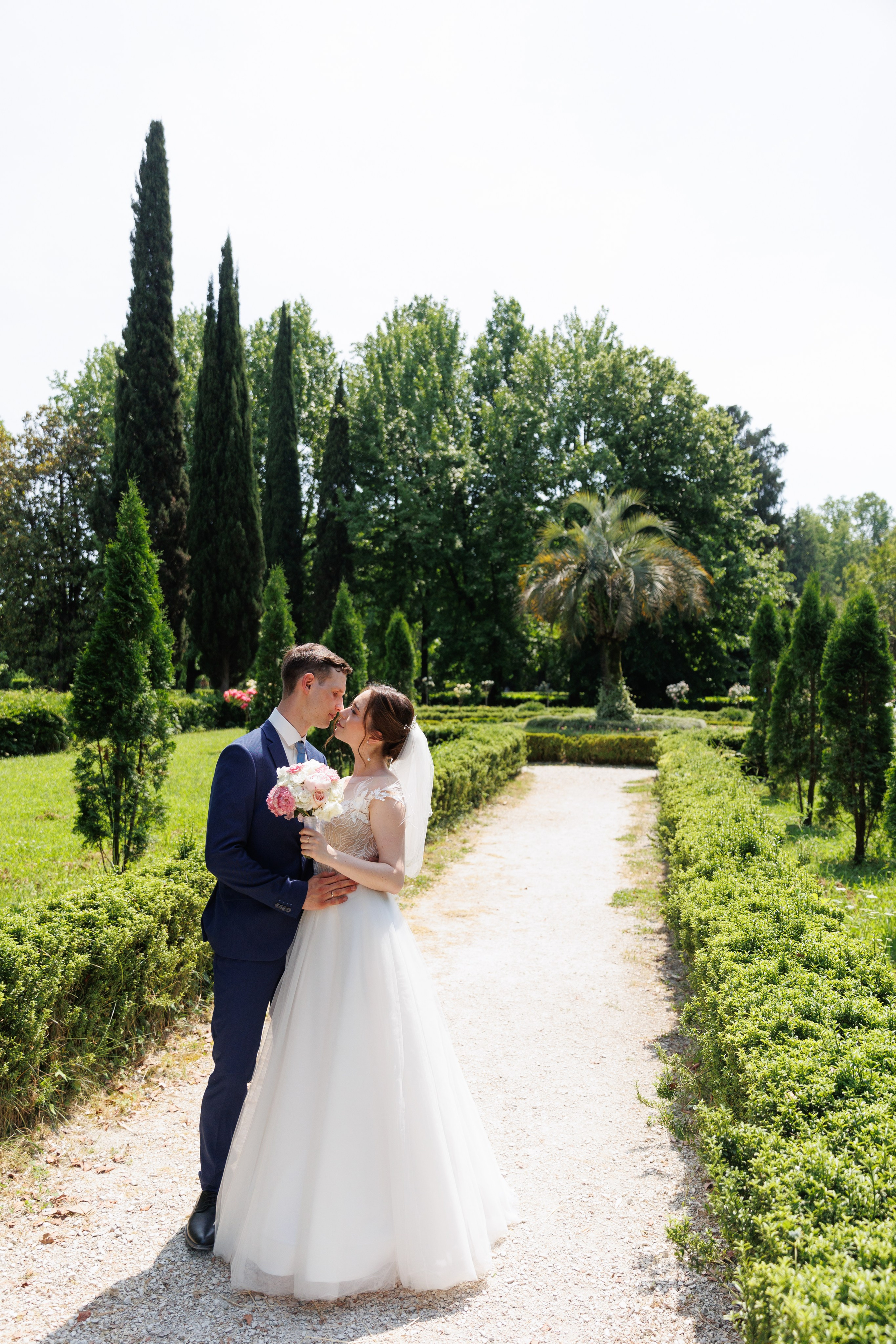 Южные культуры. Свадебный портретный фотограф видеограф Кирилл Соборный в Сочи Адлере