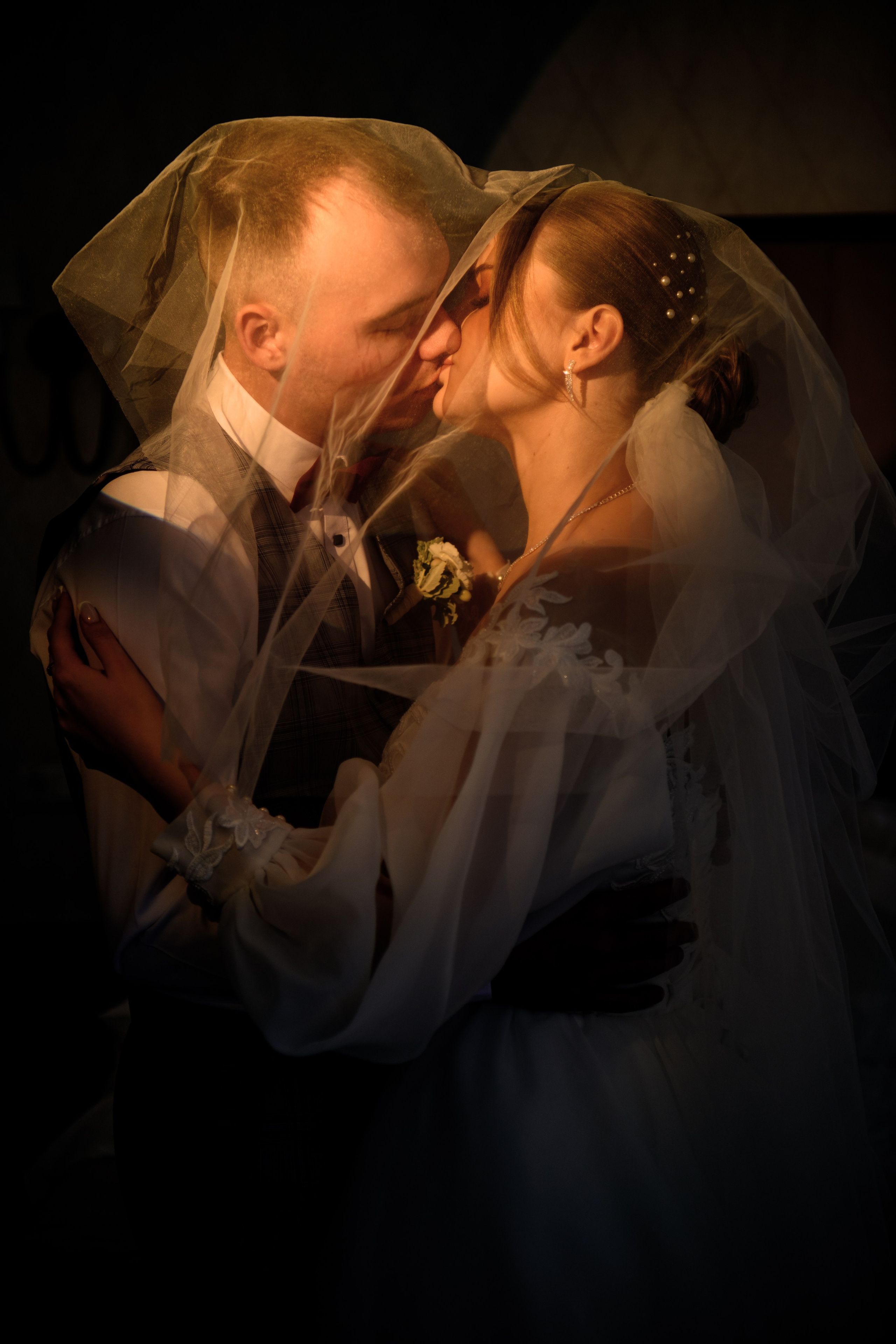 alt="Свадебный фотограф в Барнауле. Свадебный фотограф Анна Глухова"