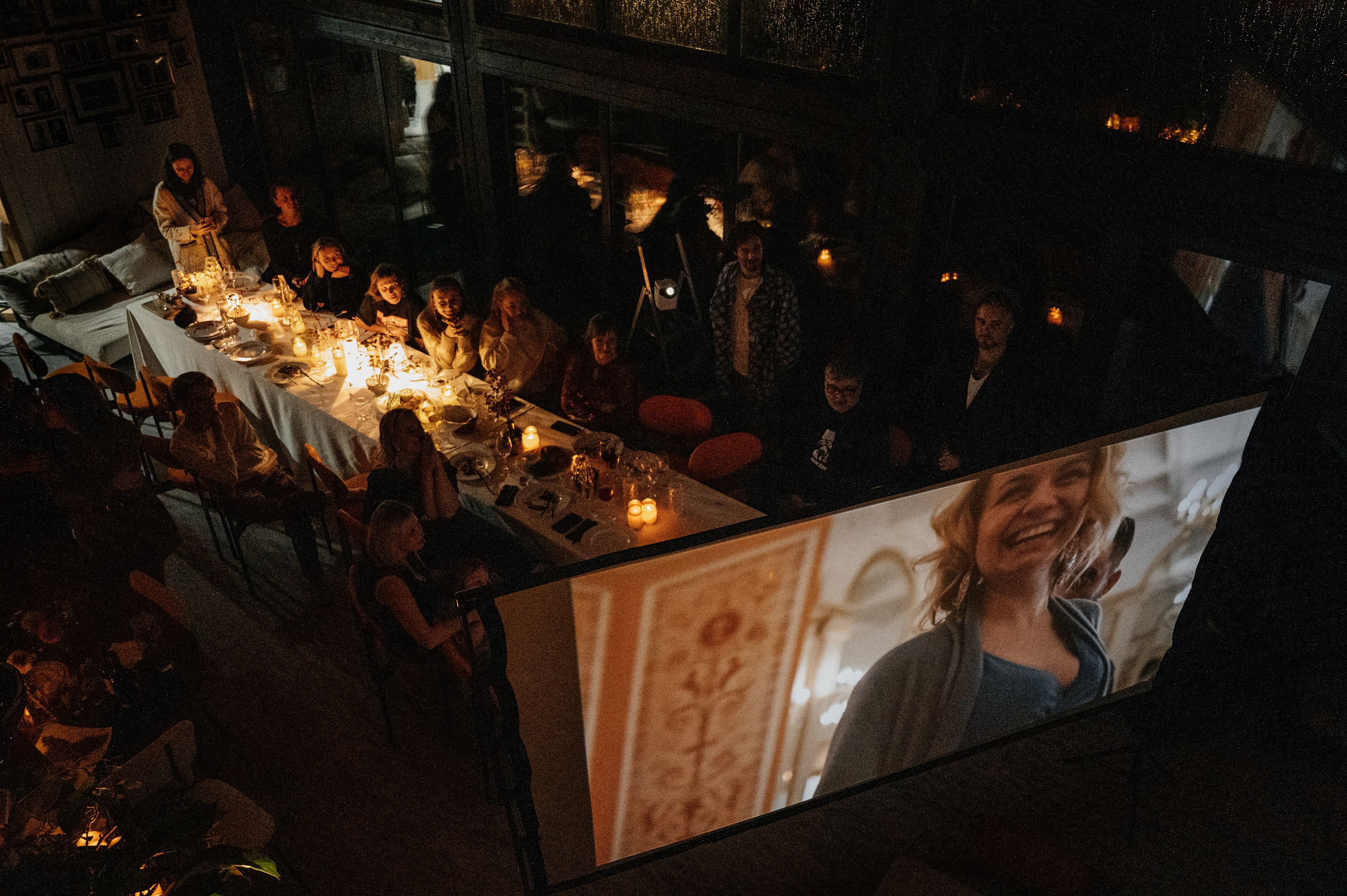 Невероятно атмосферный семейный ужин. Wedding photographer in Moscow and around the world Andrey Medvednikov