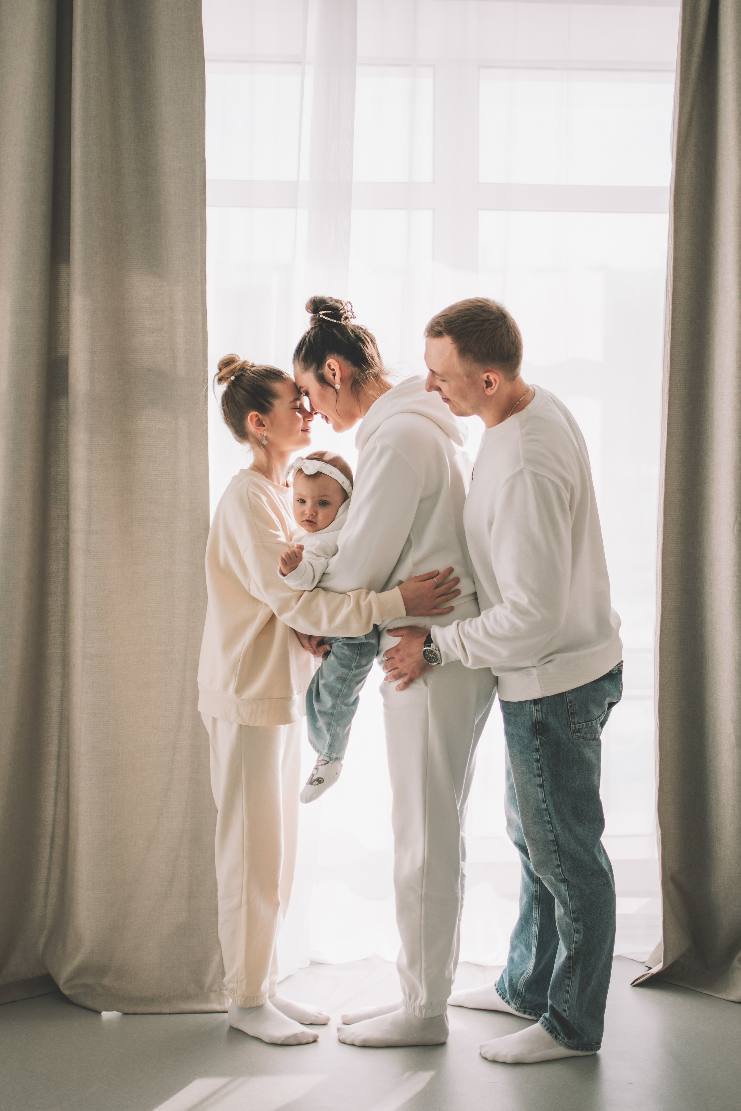 Семейная фотоистория. Семейный и свадебный фотограф Губкинский и Ставрополь