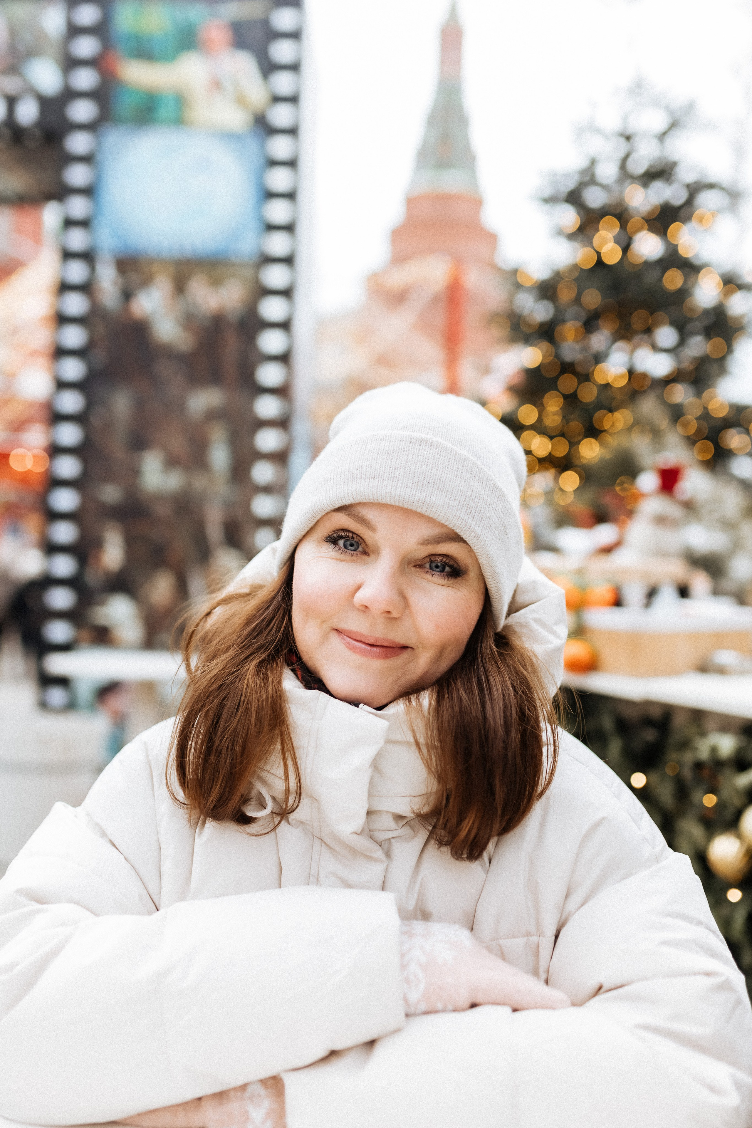 Новогодняя прогулка, ГУМ-ярмарка. Ира и Маша!. Профессиональный фотограф, Москва |Видное Елена Елизарова
