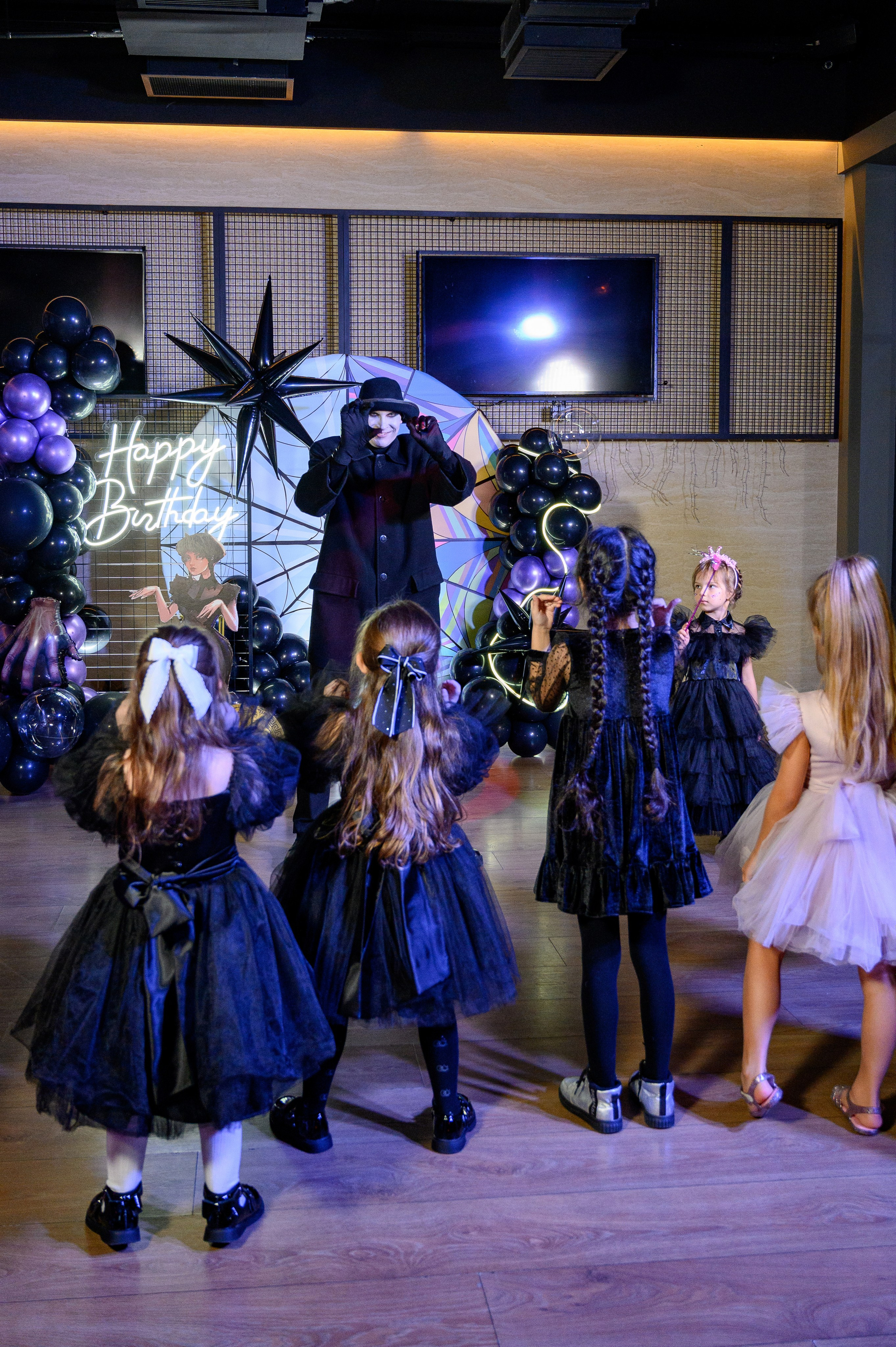 Вечеринка в сите Уэнсдэй. Фотограф в Липецке Ковалько Евгений