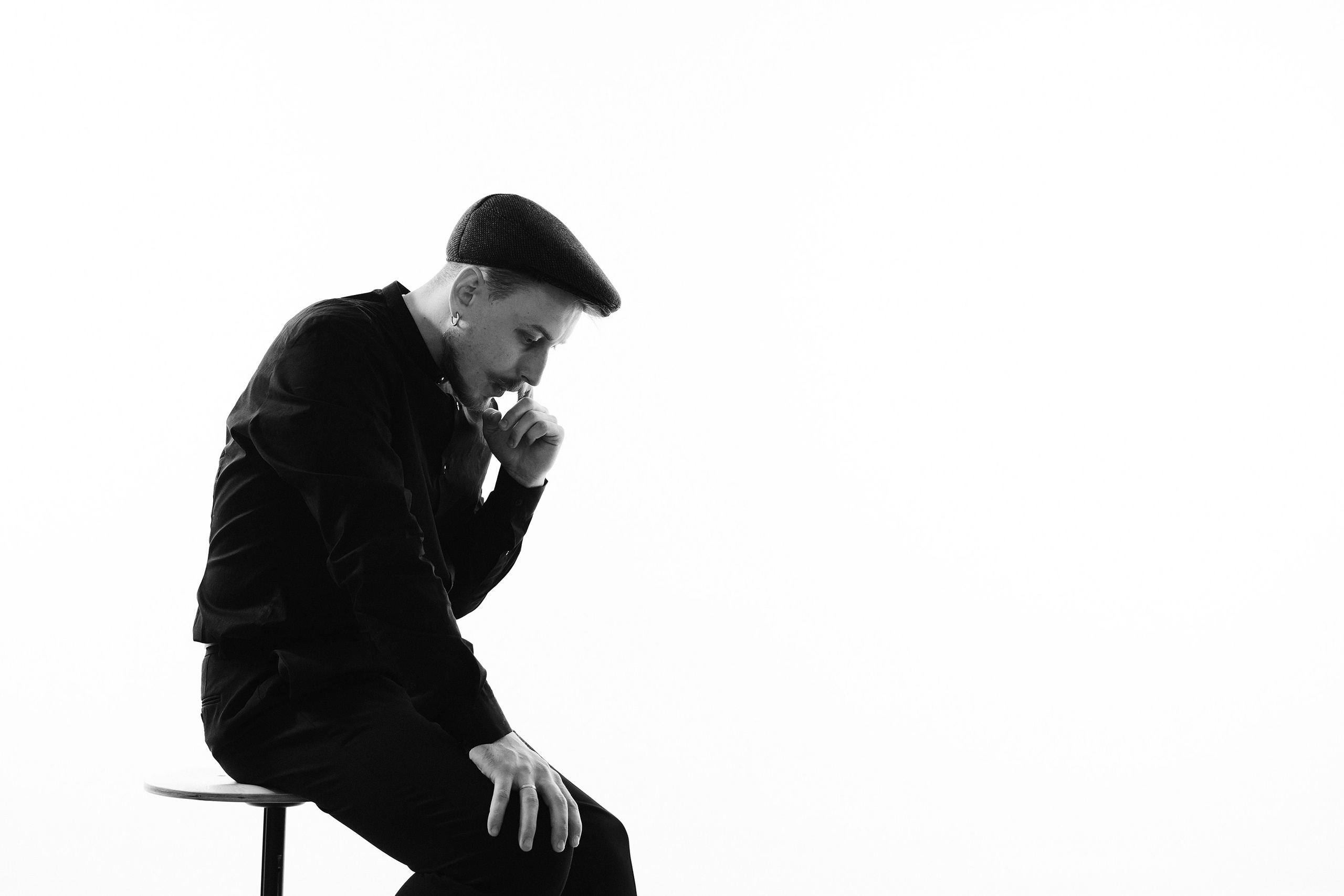 Креативная мужская фотосессия. Профессиональный фотограф в Новосибирске