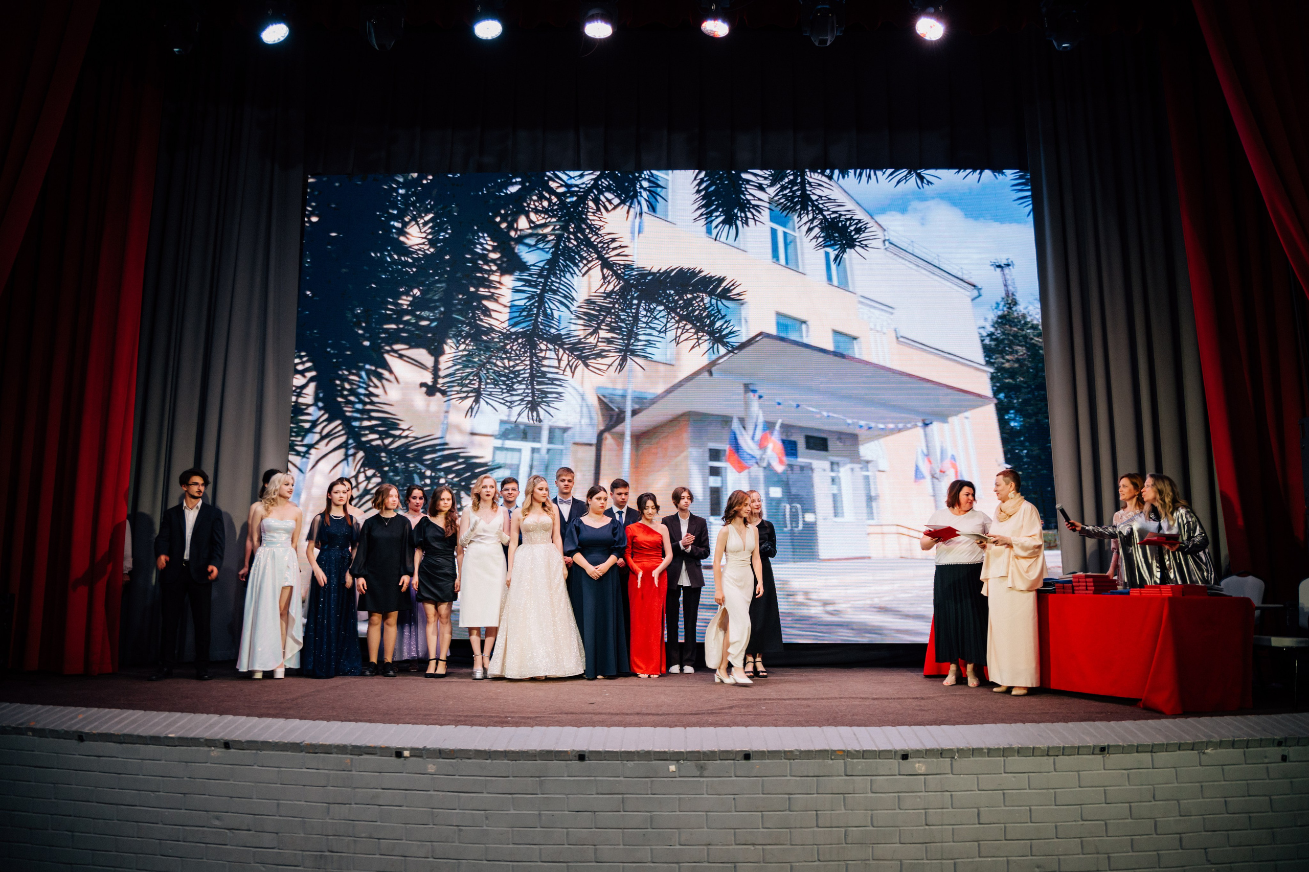 Чеховская. Class Story