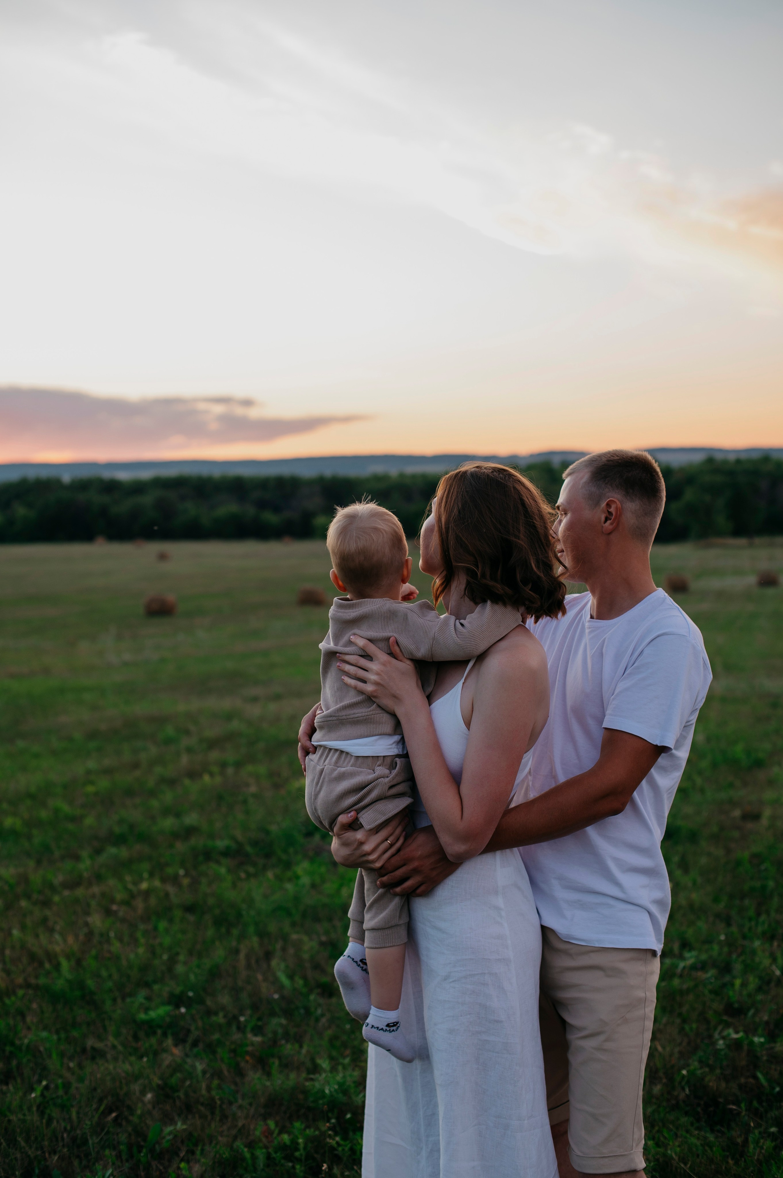 Семейная прогулка на закте. Фотограф Дарья Семина