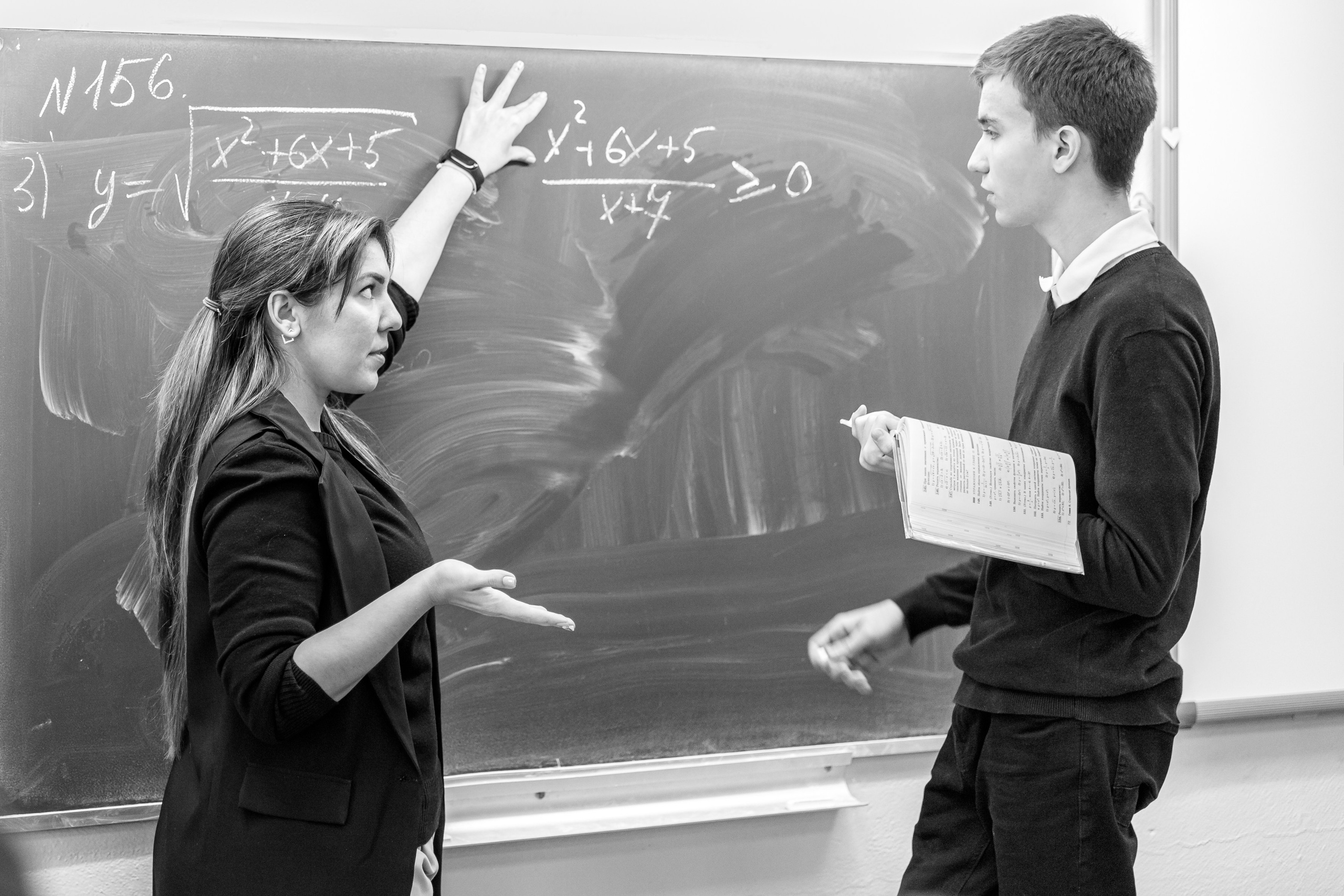 ОТ ЗВОНКА ДО ЗВОНКА. Марина Ушакова. Фотограф. Выпускные альбомы. г. Краснодар