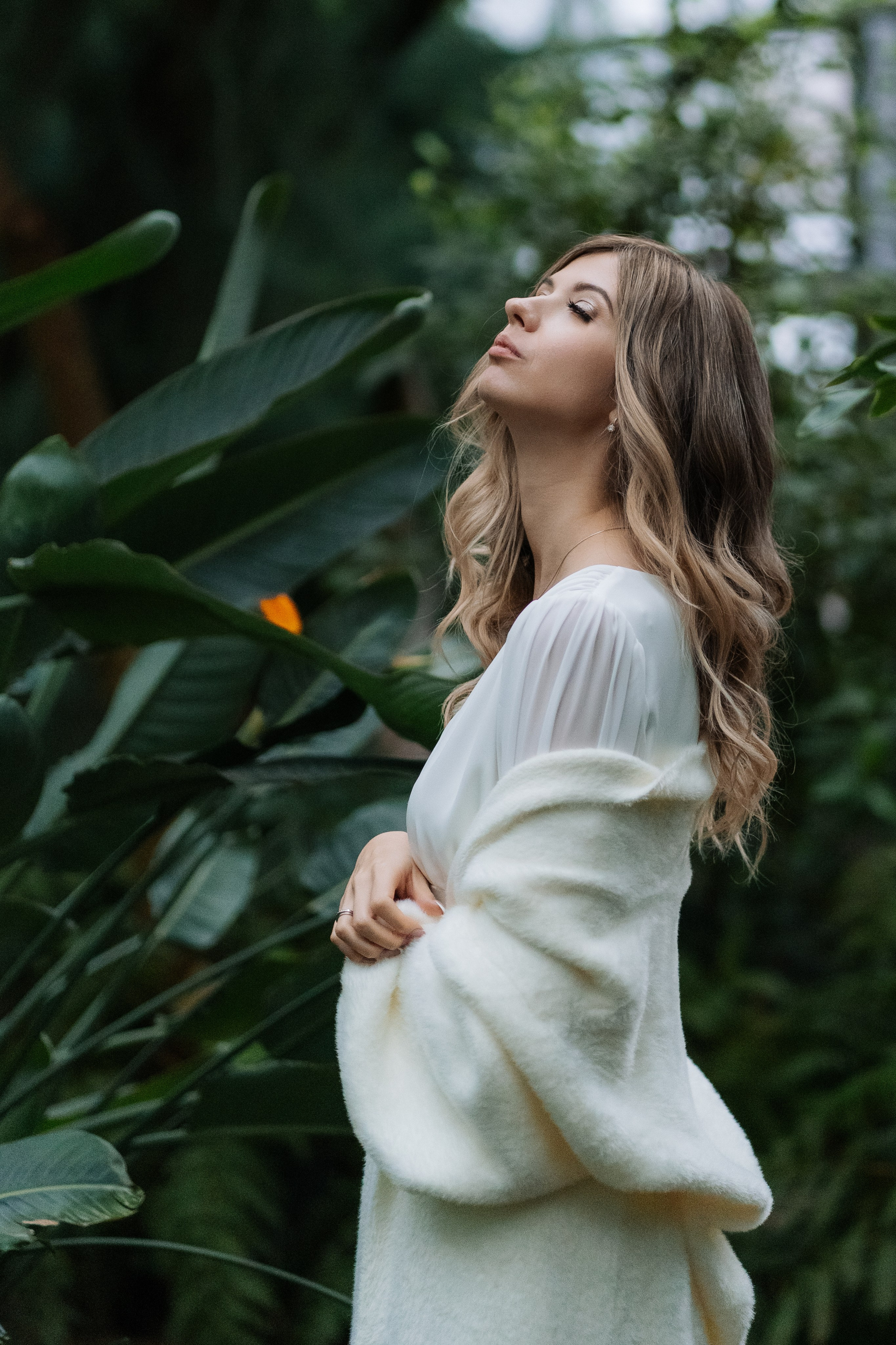 Свадебная фотосессия в оранжерее, Москва. Свадебный фотограф в Москве Анна Полушина