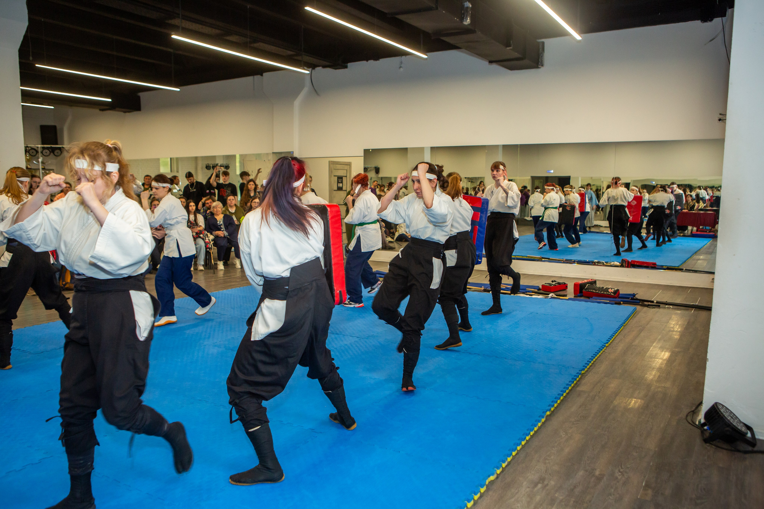 Тайкай. Репортажный, семейный, свадебный, портретный фотограф