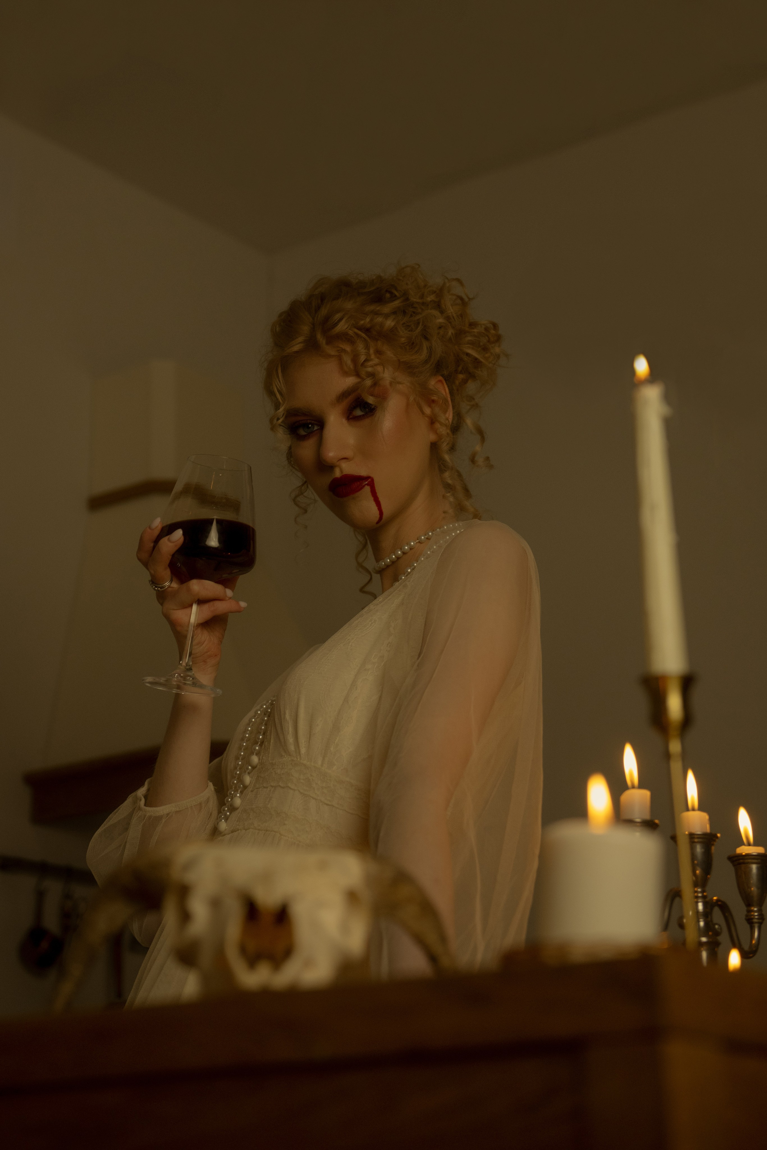 Вампирская тематика. Портретный фотограф в Казани Тумурзина Камила