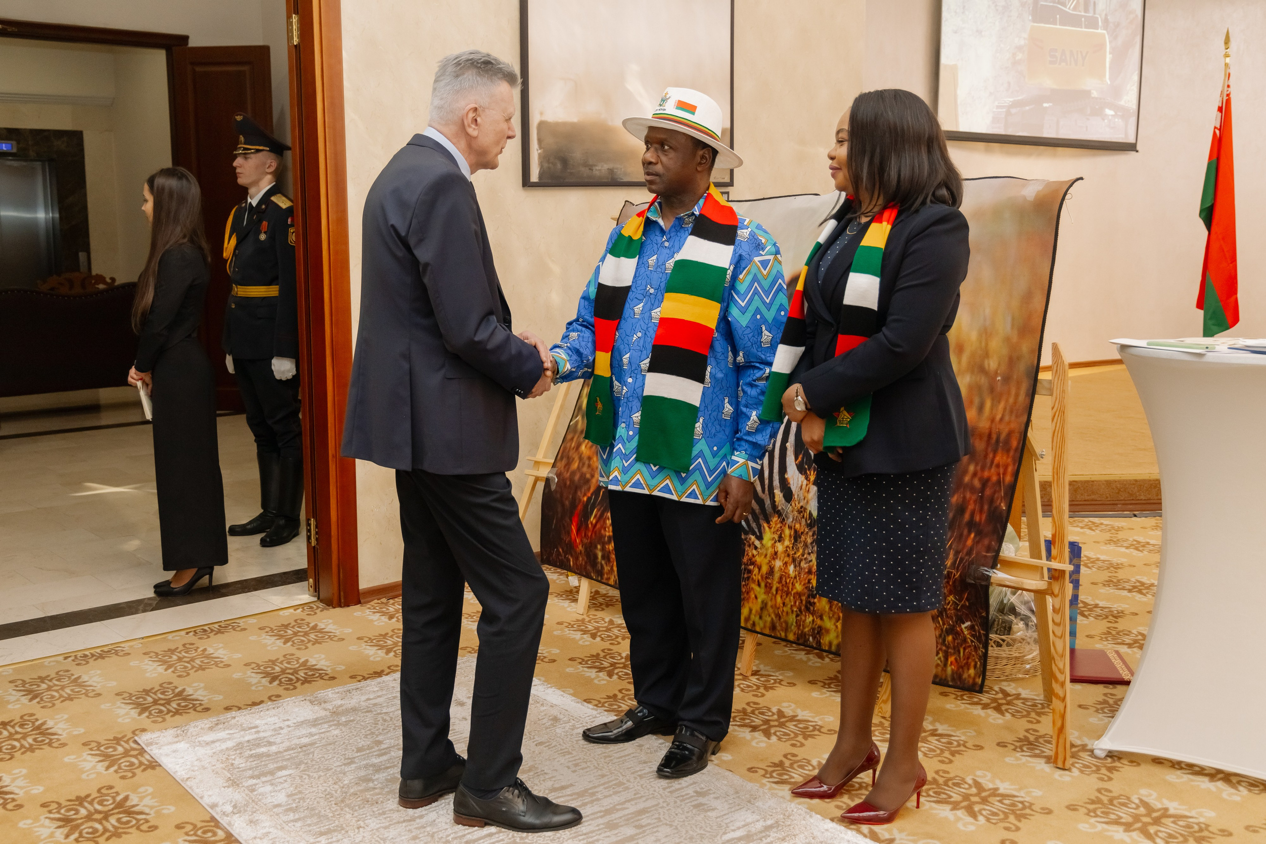 Фотосъемка делегации Посольства Зимбабве в Минске. Свадебный фотограф в Минске/Беларуси Сергей Спиридонов