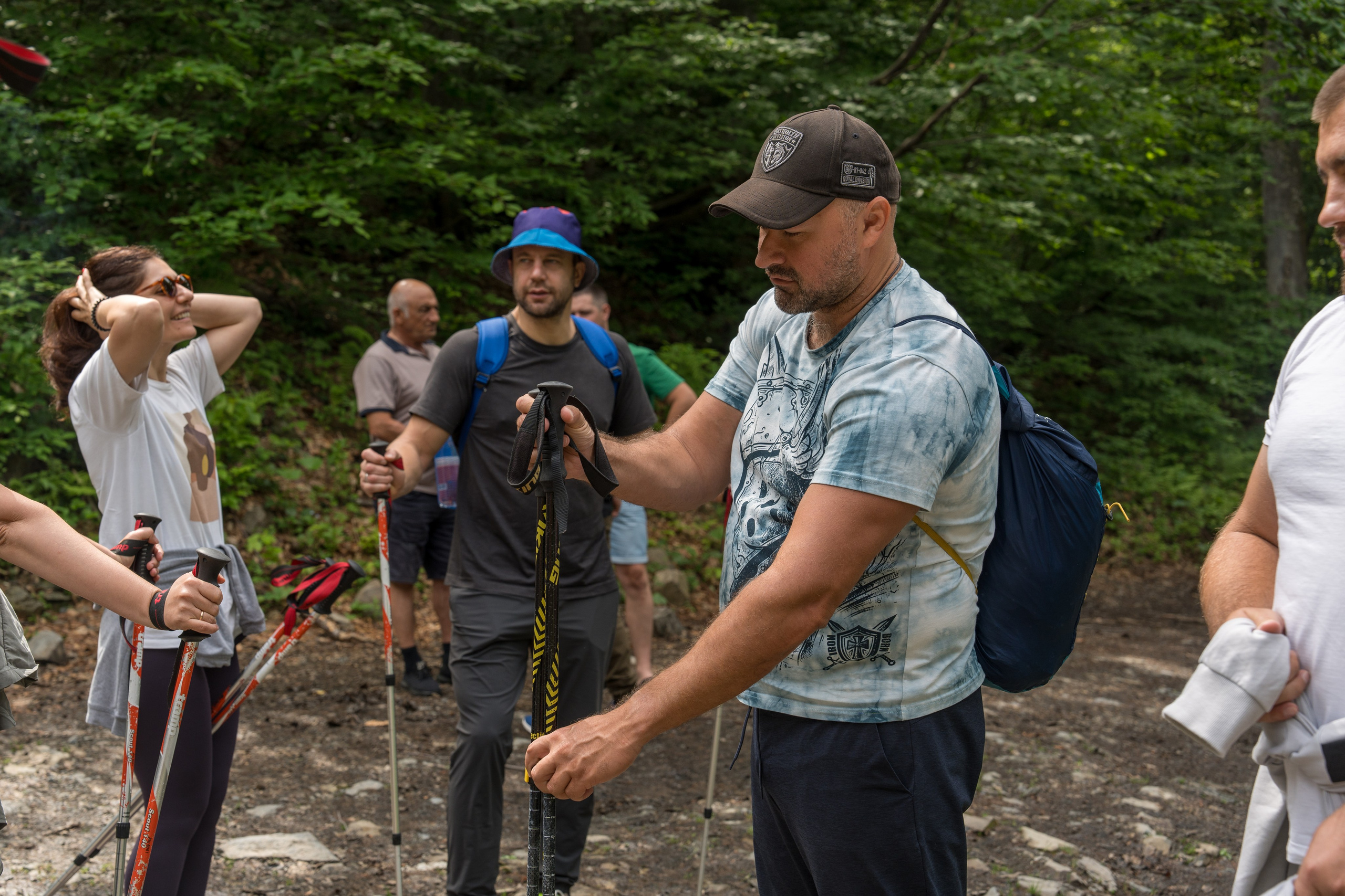 MICE мероприятие для компании «Доставка морем»: хайкинг к Ачипсинским водопадам. Репортажный фотограф в Красной Поляне и Сочи Павлюченко Екатерина
