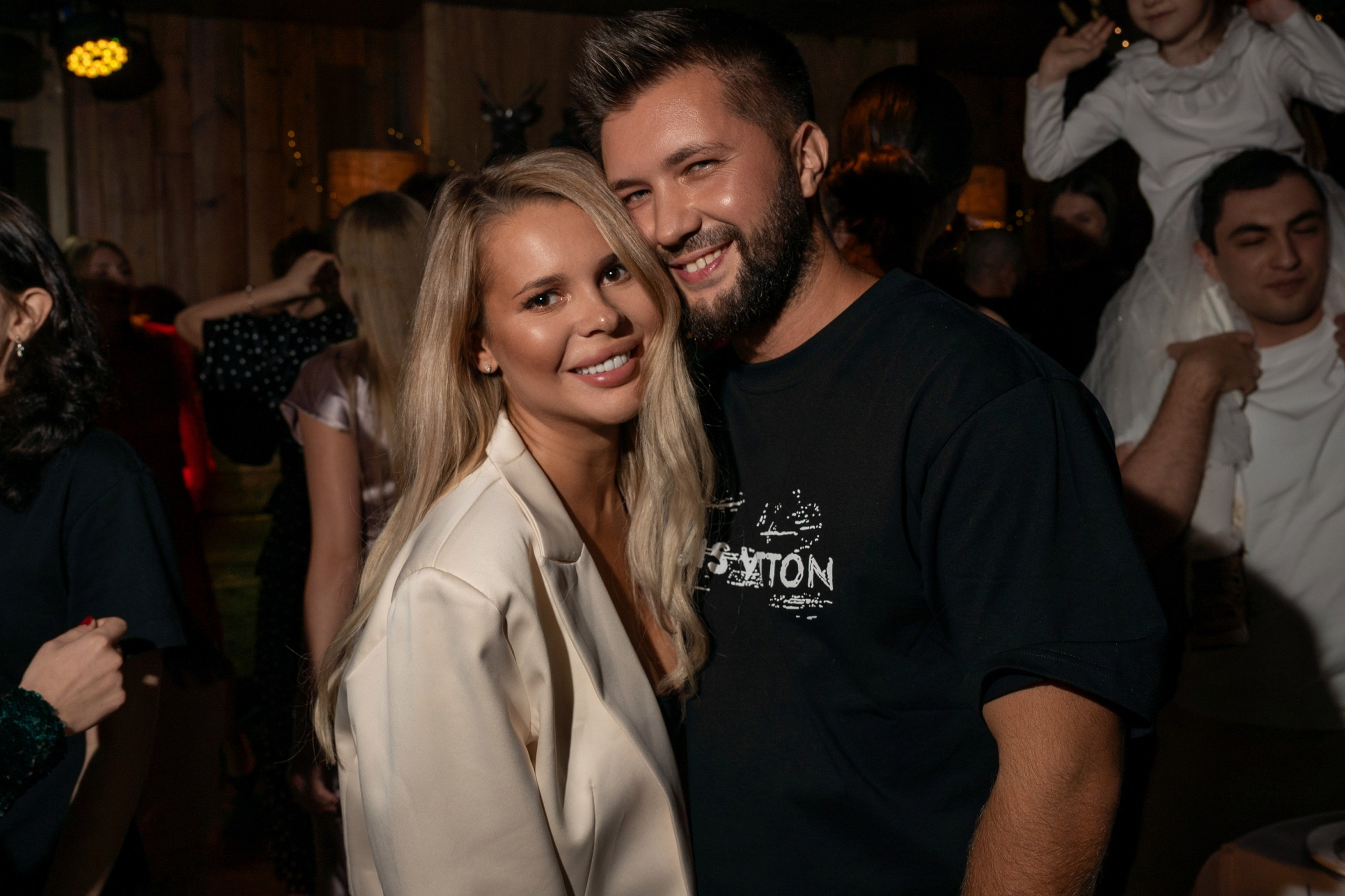 Новый год 2025 в ресторане Red Fox. Репортажный фотограф в Красной Поляне и Сочи Павлюченко Екатерина