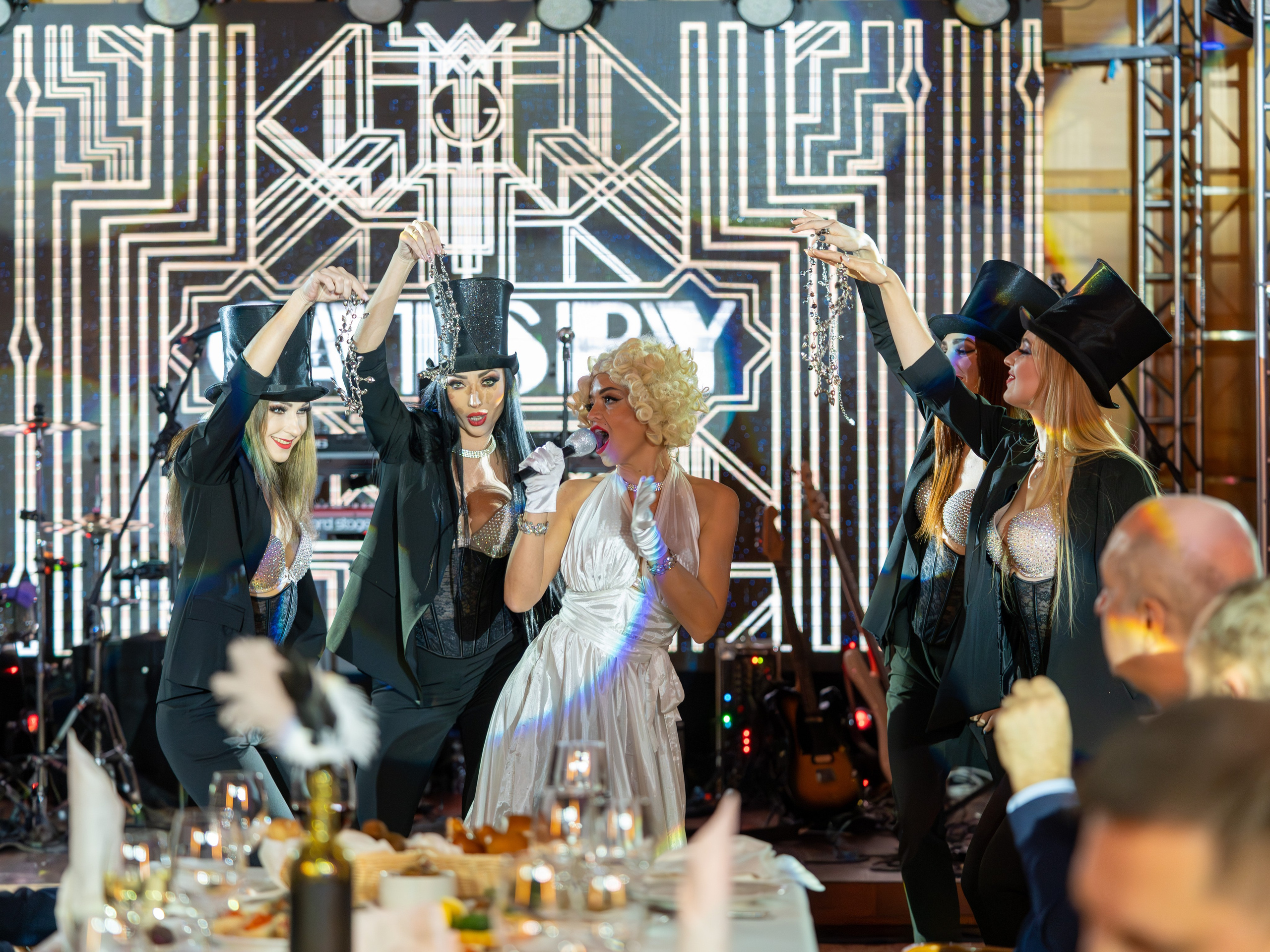 Новый год в стиле Great Gatsby. Репортажный фотограф в Красной Поляне и Сочи Павлюченко Екатерина