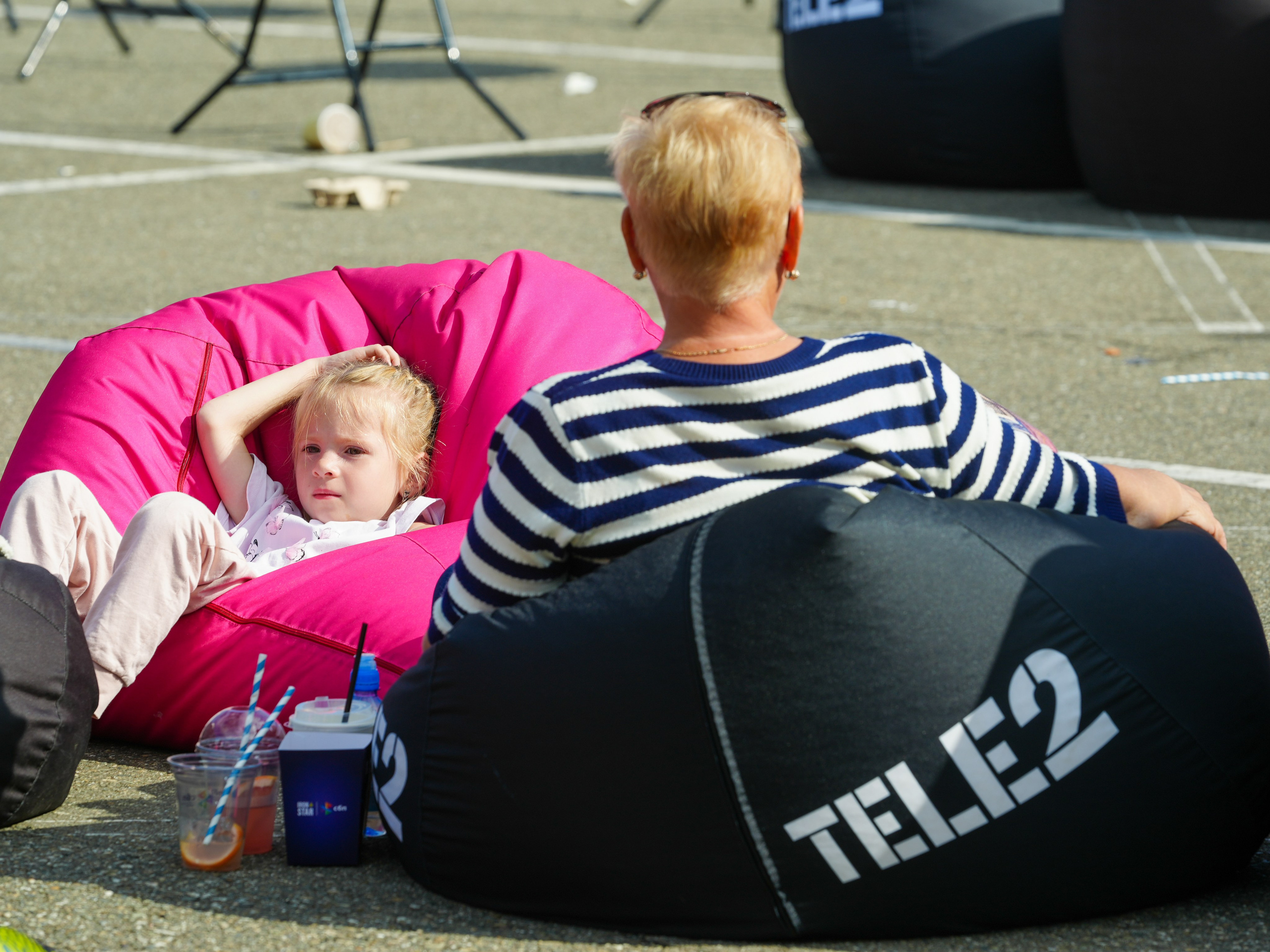 Фотоотчет партнерской интеграции для компании TELE2 на фестивале Ironstar. Репортажный фотограф в Красной Поляне и Сочи Павлюченко Екатерина