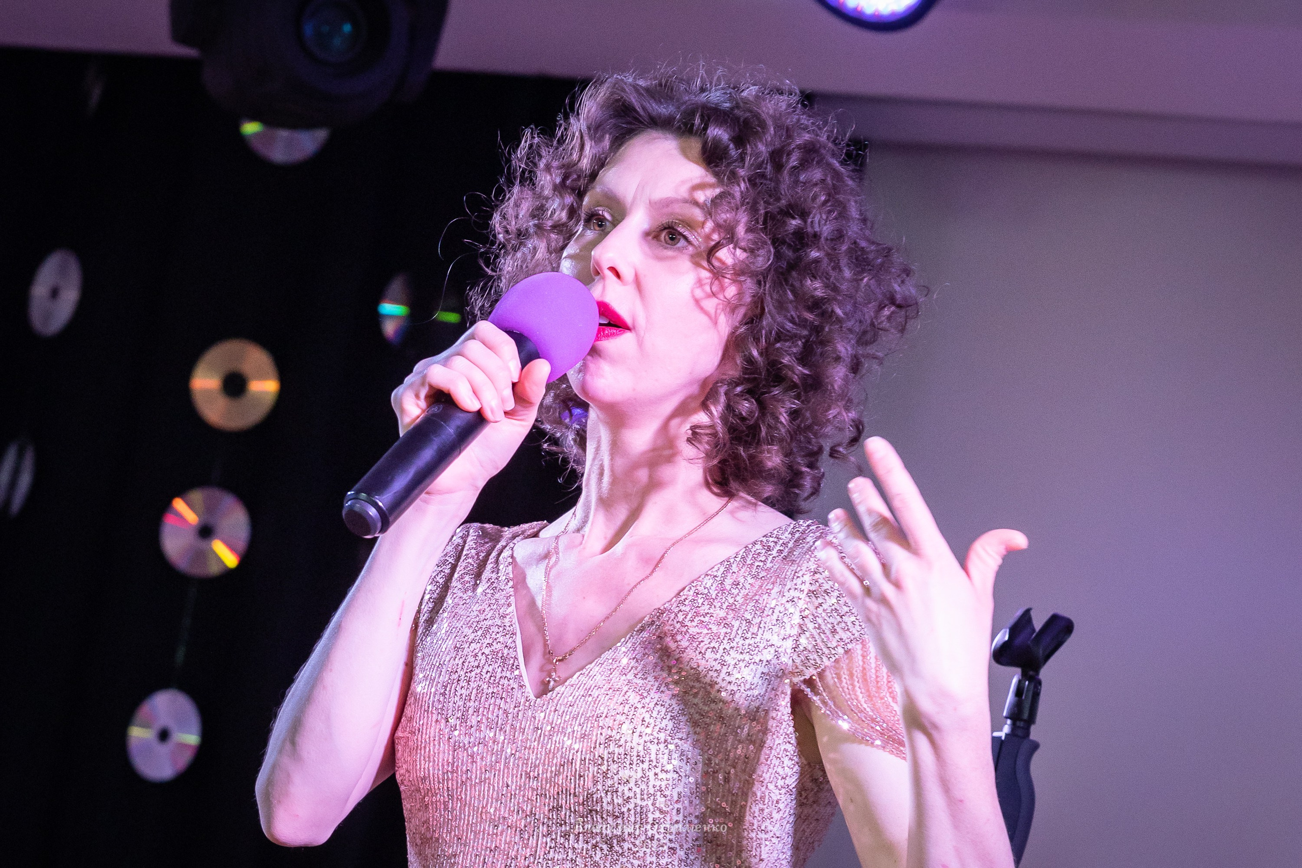 Концерт вокального коллектива Bella Mamma «Мы из 90-х». Фотограф Владимир Охрименко