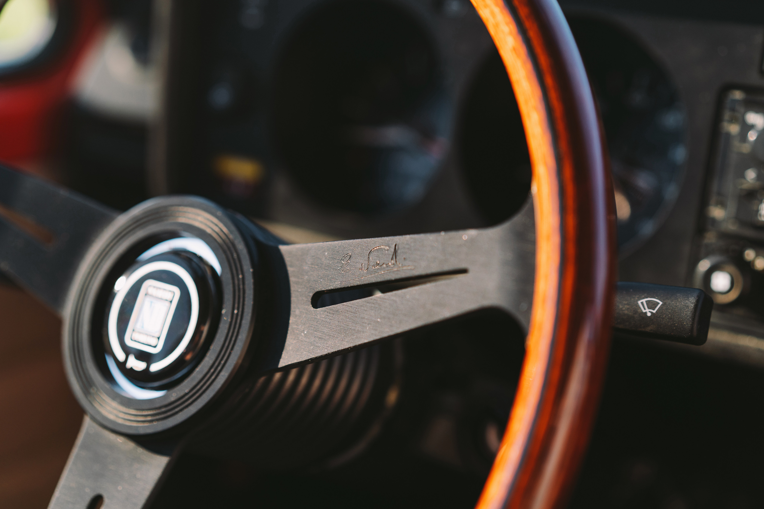 деревянный руль Nardi