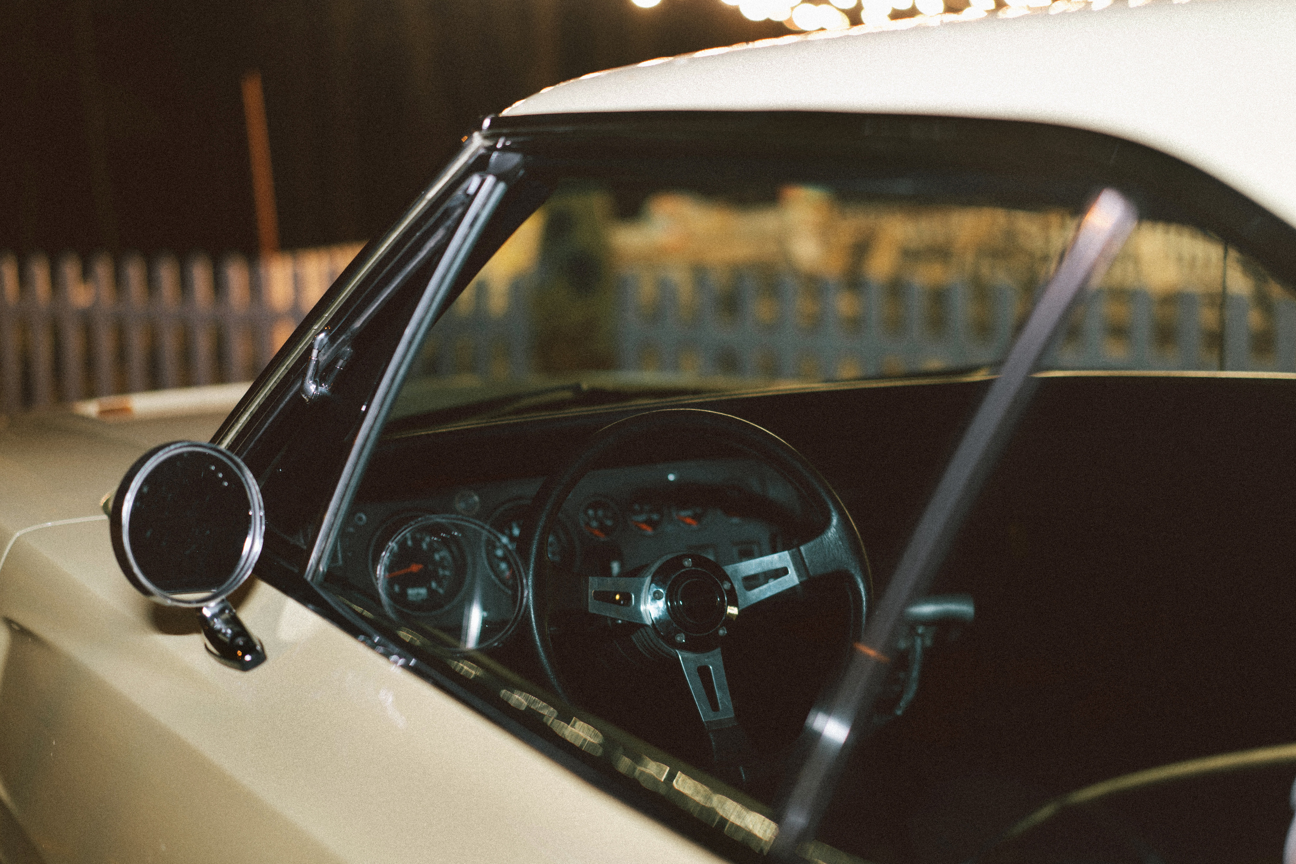 салон Доджа