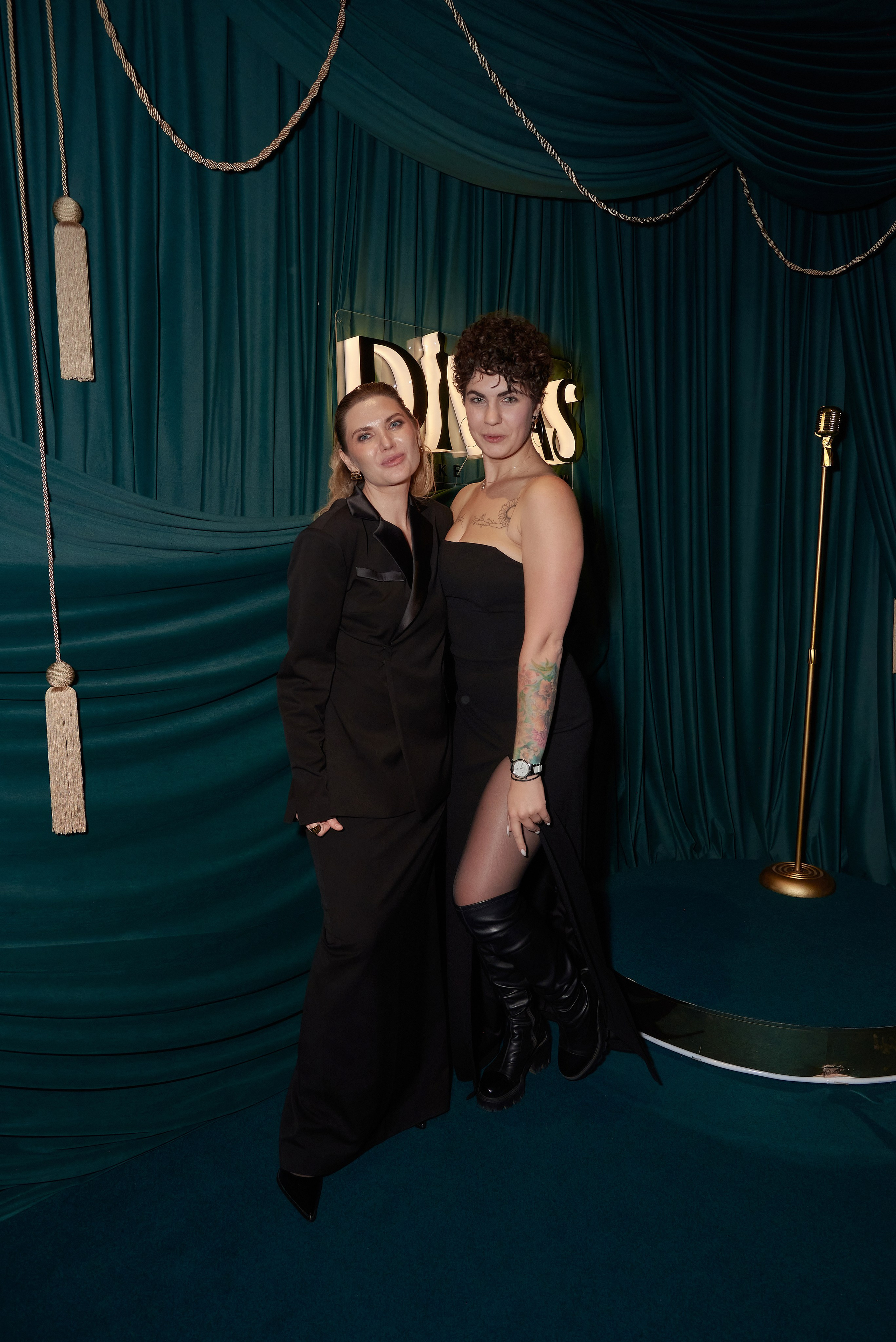 День рождения Светланы Пинигиной в караоке Divas. Наталия Дианова — фотограф для брендов и экспертов в Москве