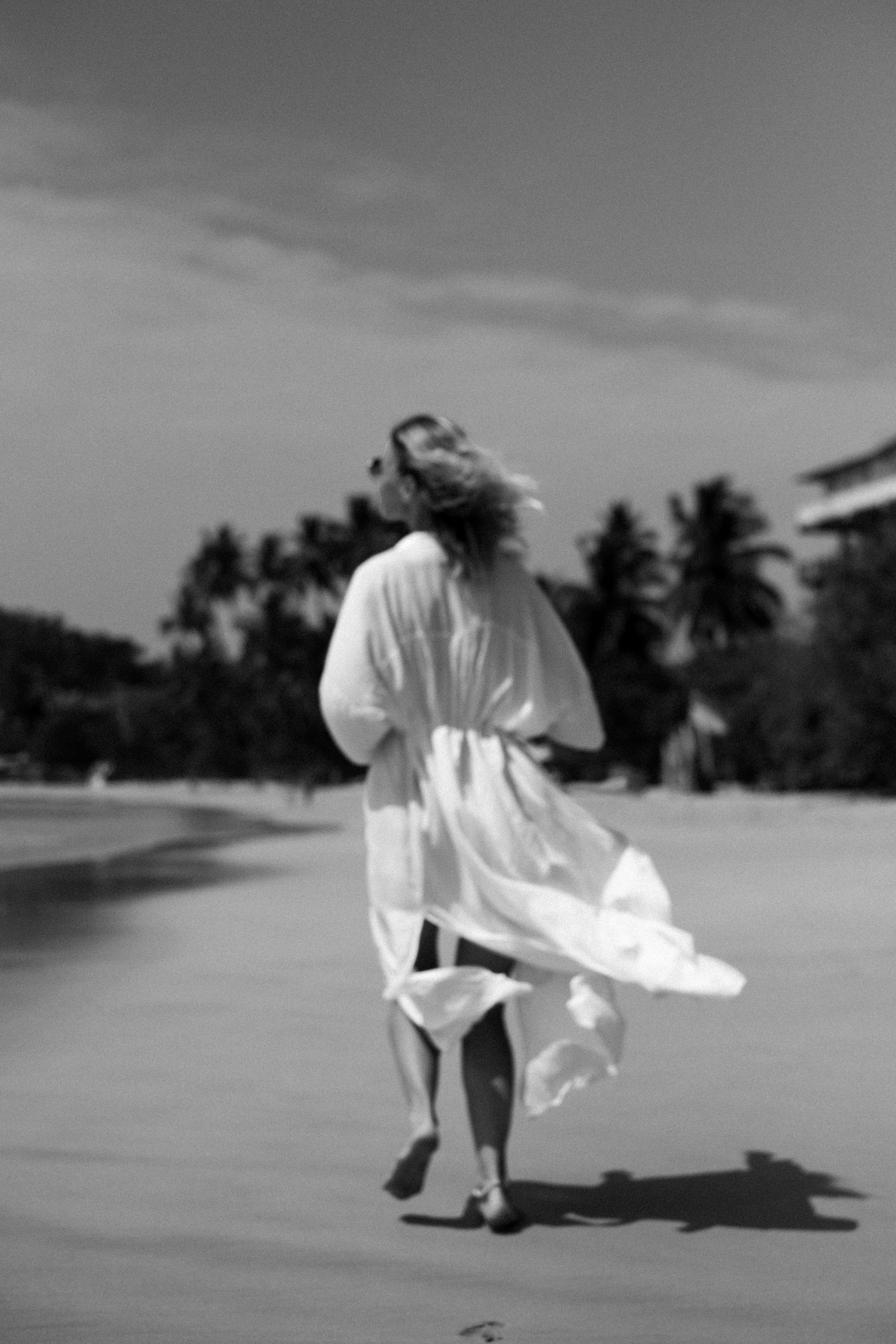 Mirissa. Не смотри на других, смотри внутрь себя