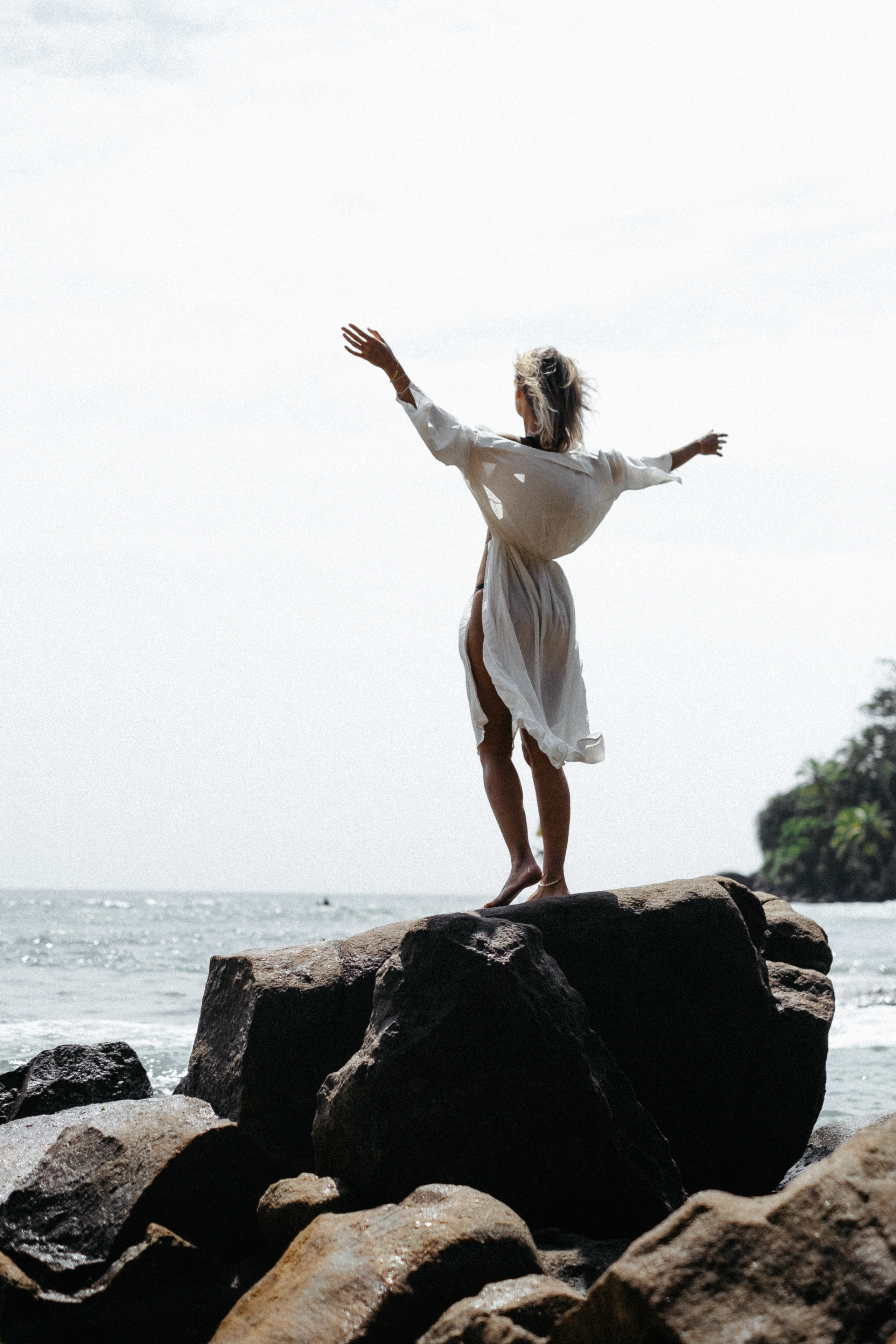 Mirissa. Не смотри на других, смотри внутрь себя