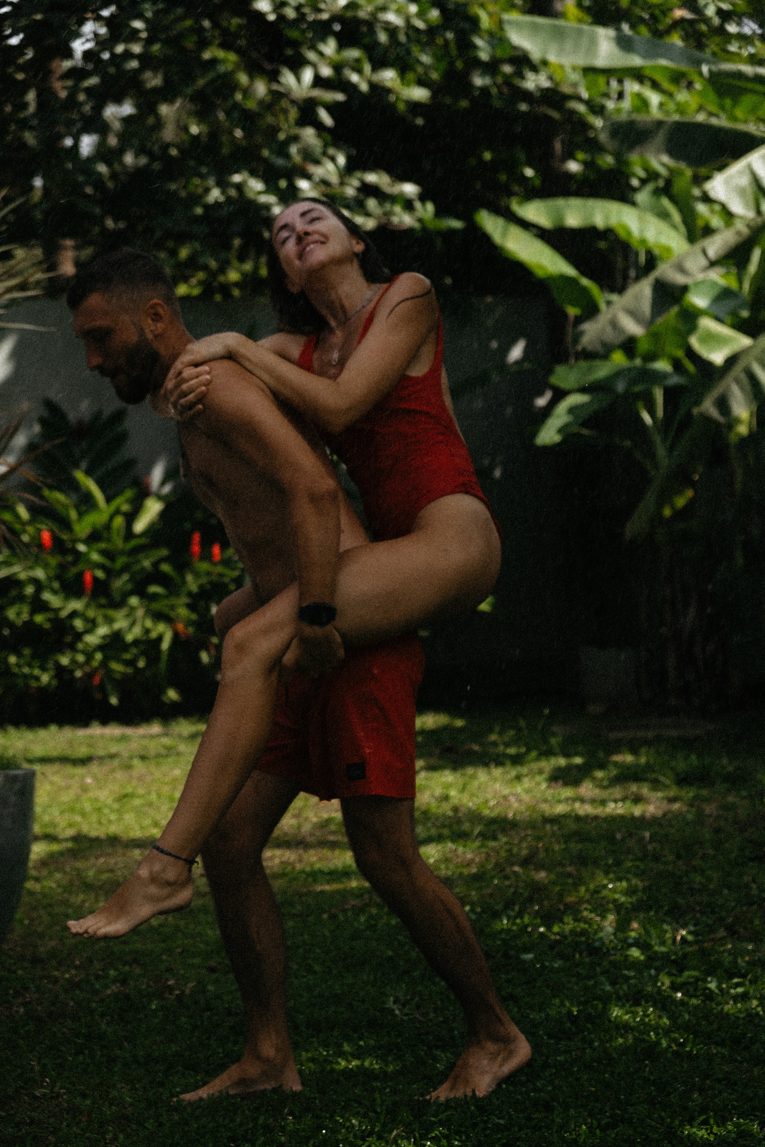 Spray. Не смотри на других, смотри внутрь себя