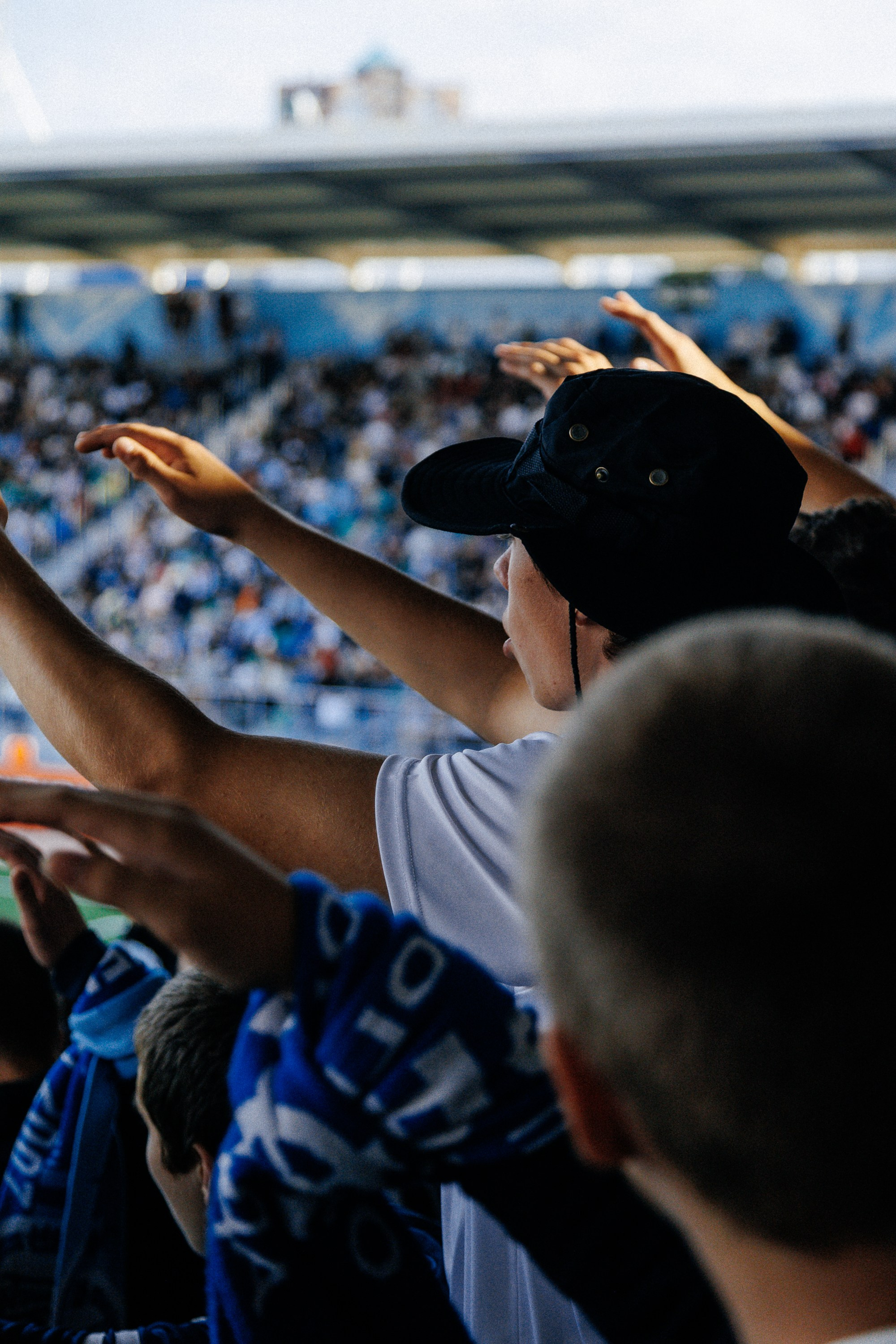 ФК ЧЕЛЯБИНСК Х ФК ВОЛГА. Репортажный фотограф Макс Брагин