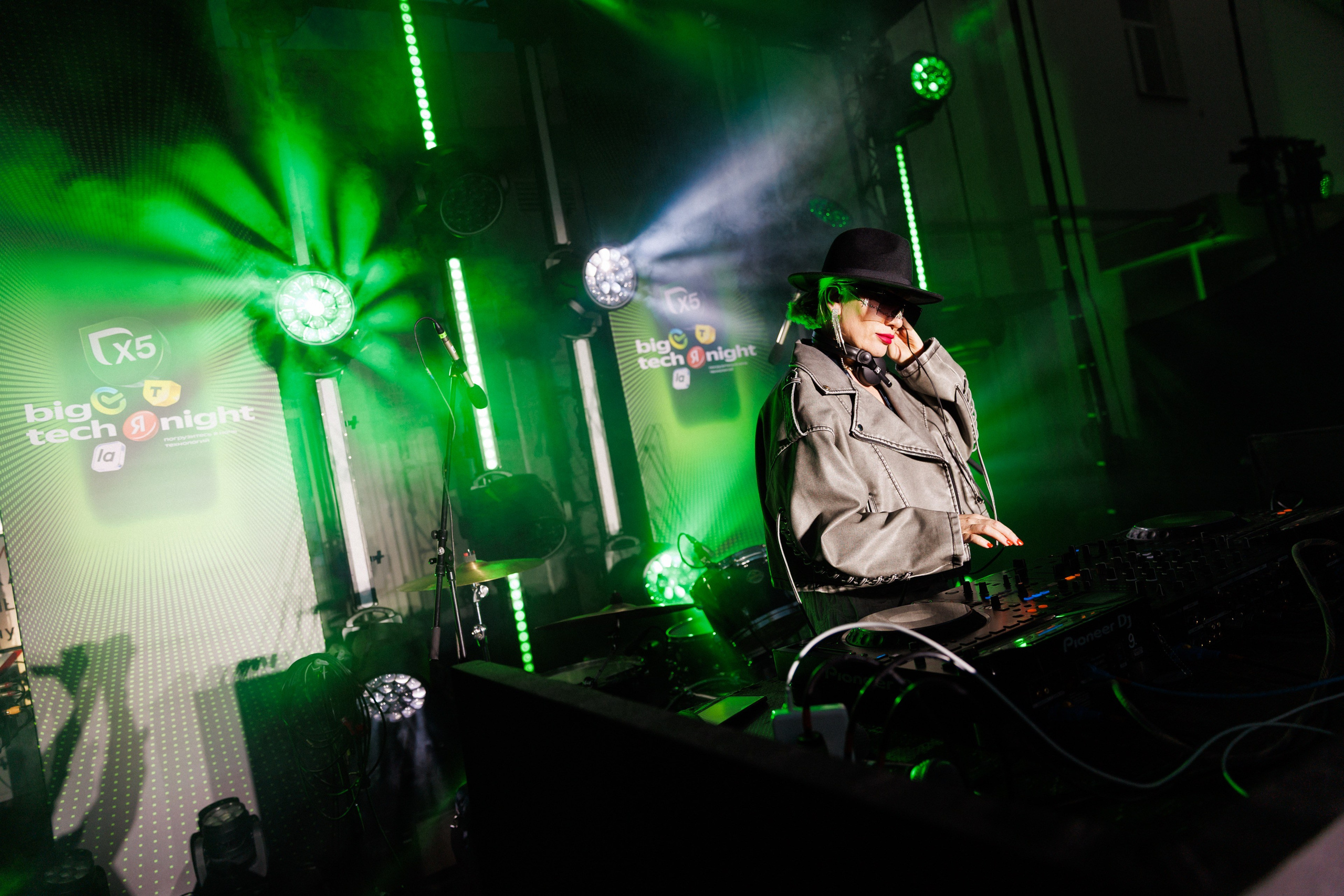 BIG TECH NIGHT — Площадка X5. Коммерческий фотограф в Москве — Антон Ермаков