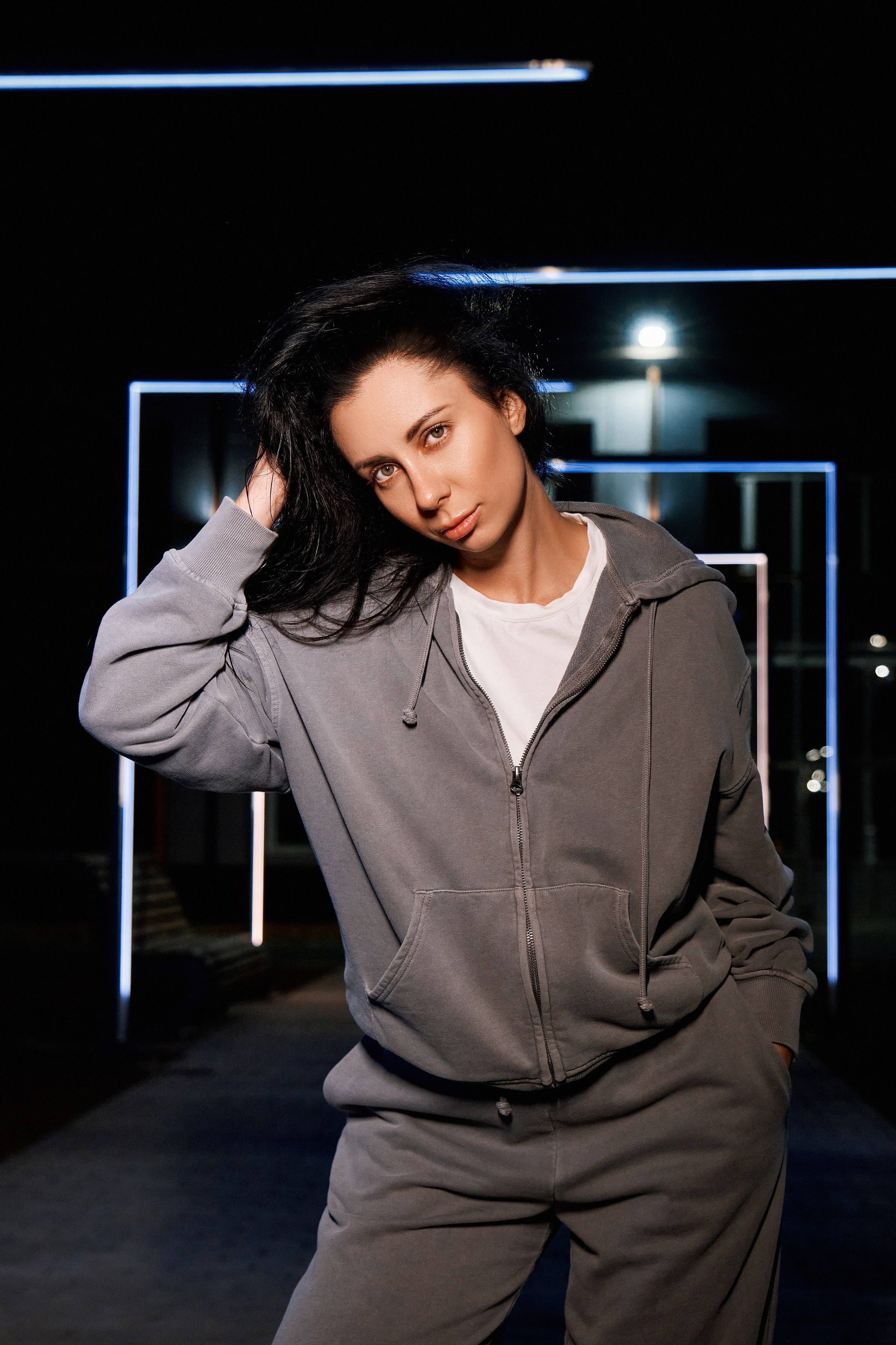 Наташа. Фотосессия по ночному городу. Фотограф Таганрог Анна Трайжон