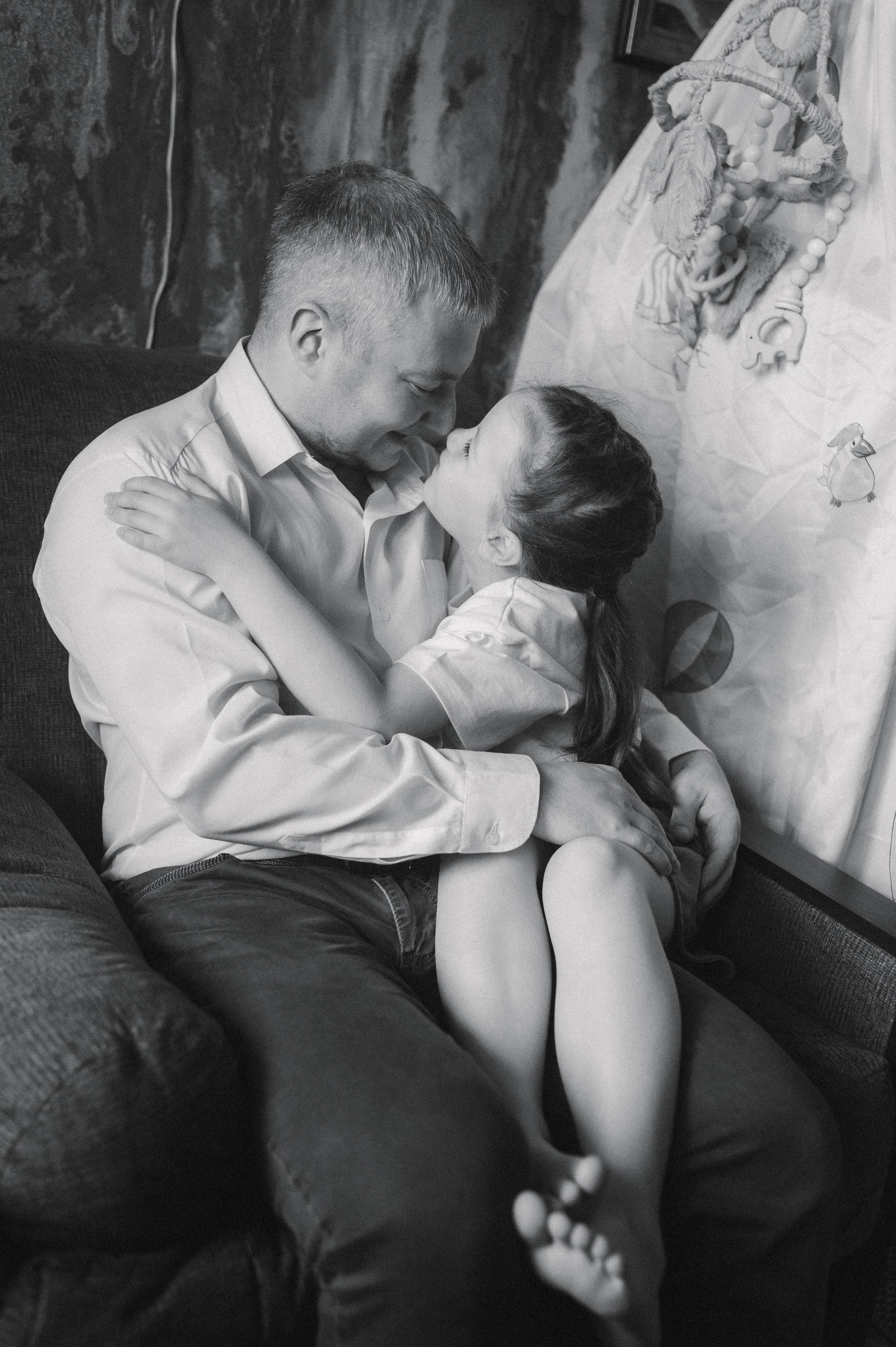 Домашняя съемка с малышом 2 месяца. Семейный фотограф Тюмень