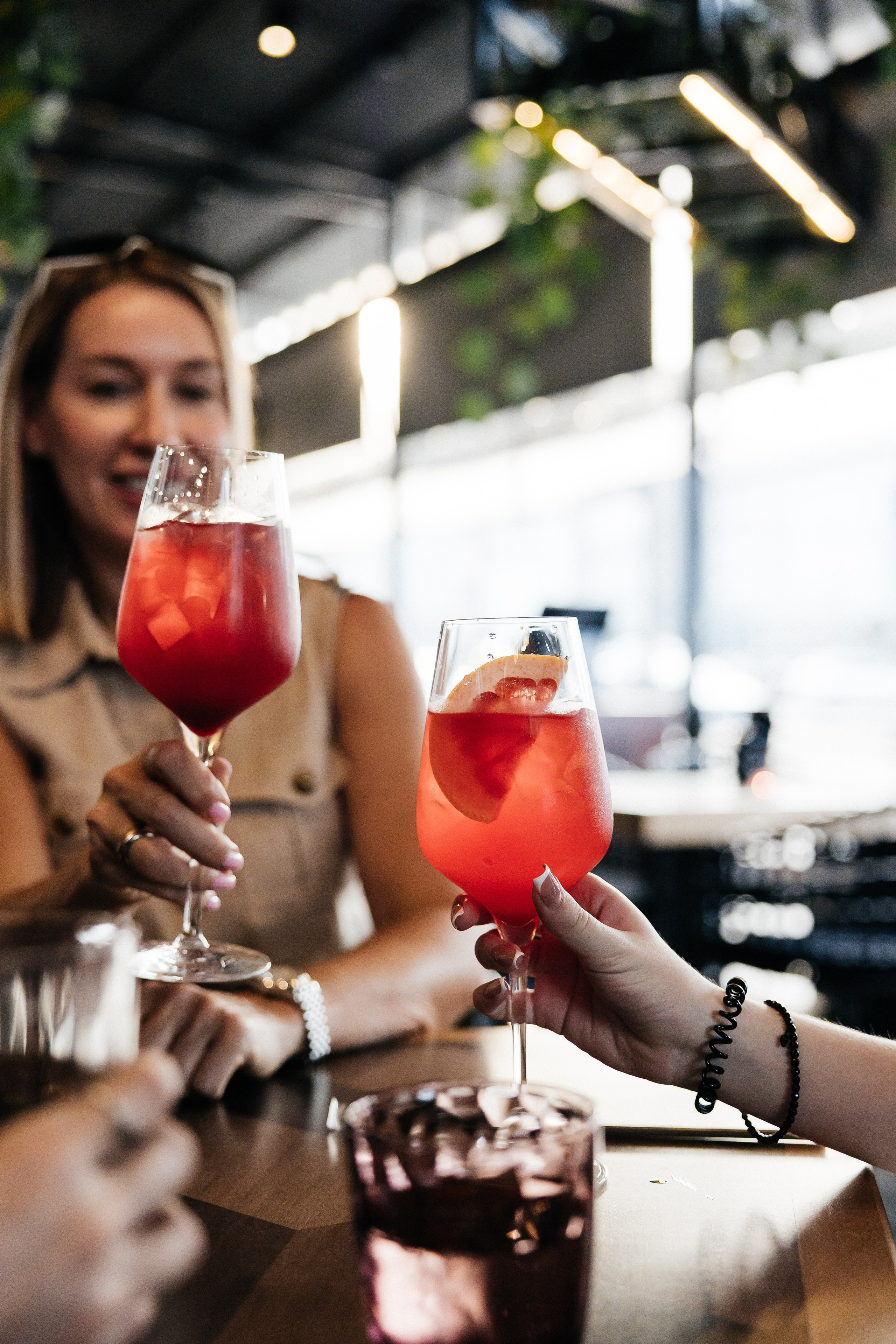 ГОРЯЧИЙ ЦЕХ открытие летней террасы. Фотограф свадебный семейный в Красноярске Шукшина Наталья