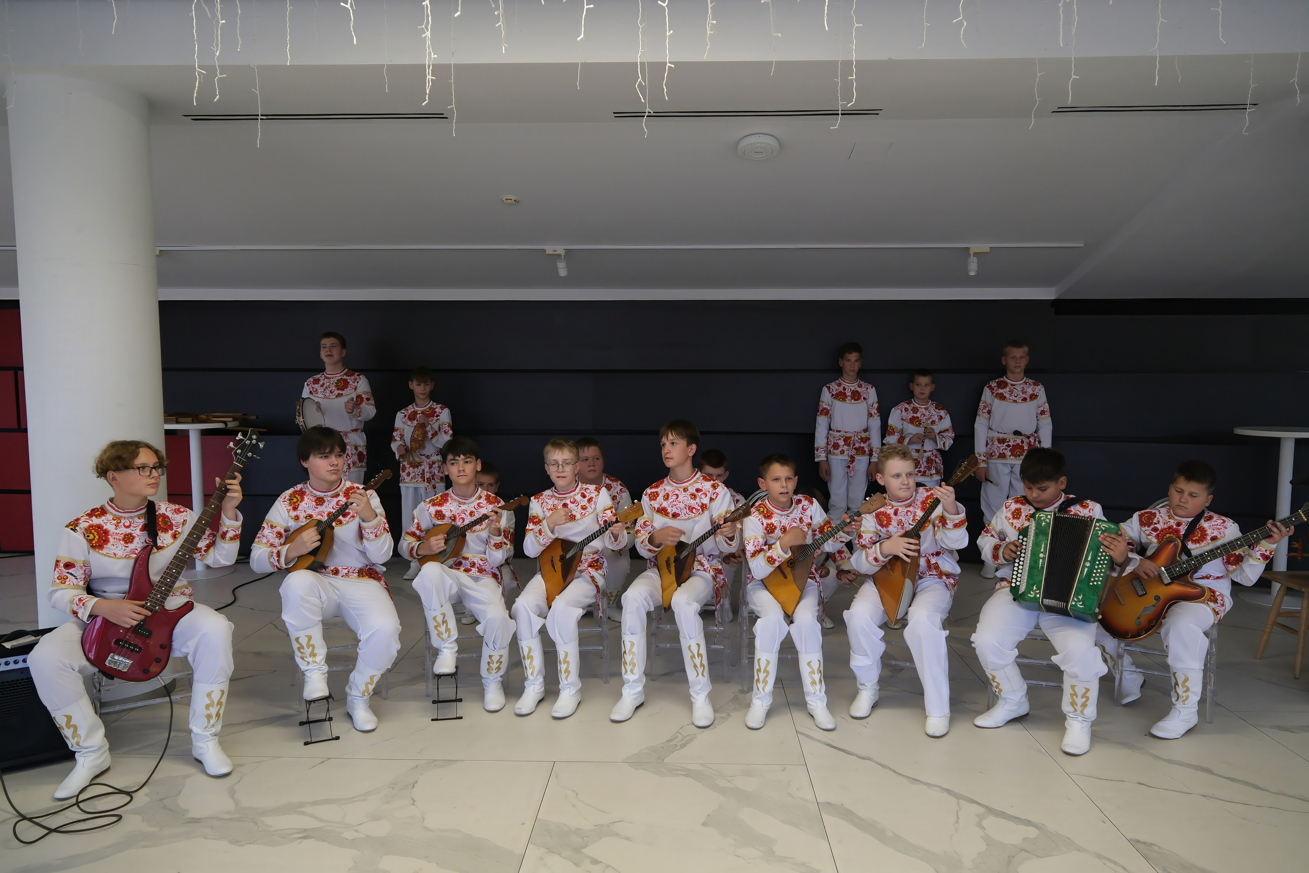 Подиумный спектакль «Стиль Надежды». Добро пожаловать в студию «Цифровой скульптор»  где искусство встречается с технологиями!