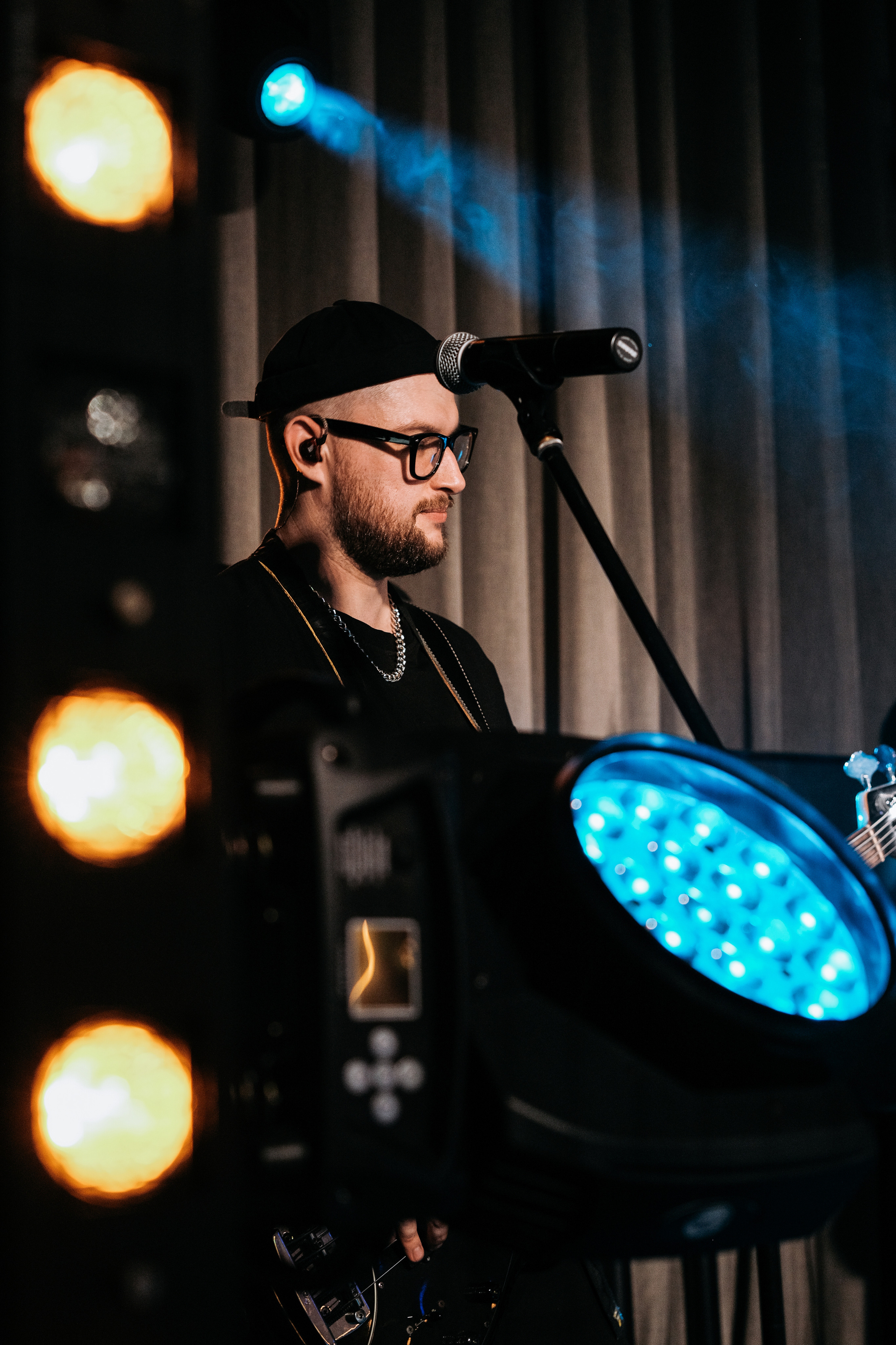 Концерт. Фотограф и видеограф в Тюмени Анна Жагорина, ваши фото еще не отдавали так быстро!