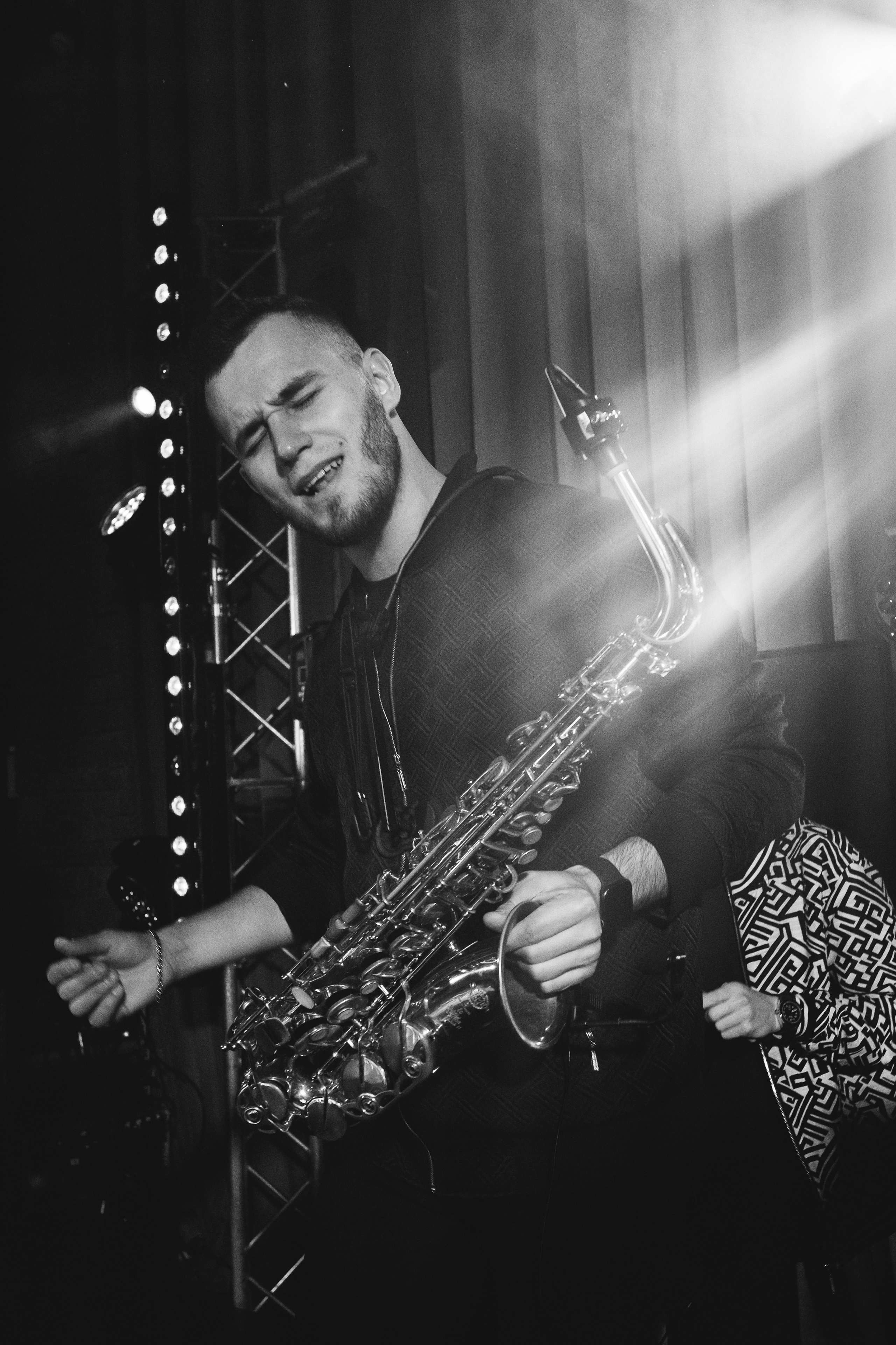 Концерт. Фотограф и видеограф в Тюмени Анна Жагорина, ваши фото еще не отдавали так быстро!