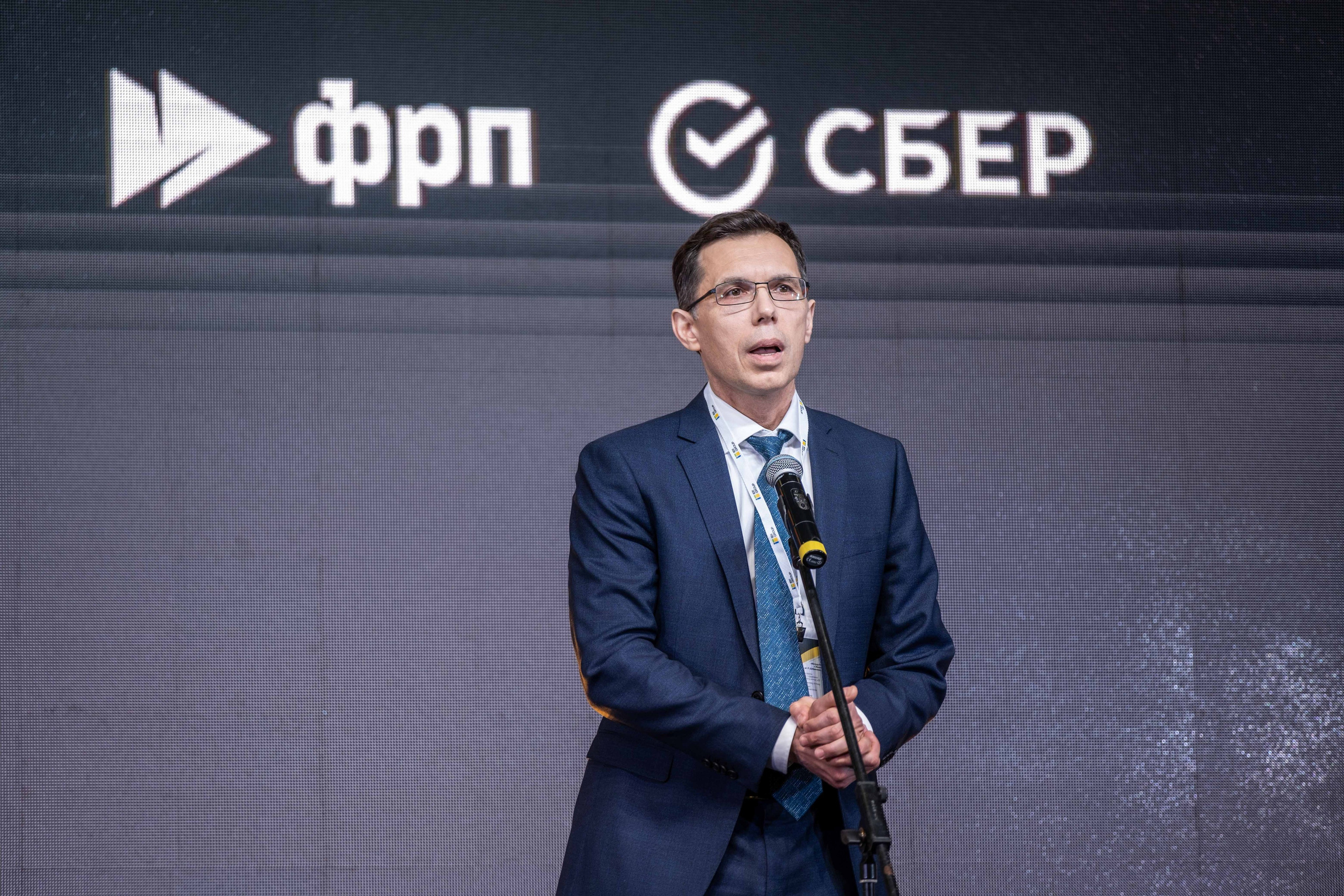 IEK — торжественное открытие производственного цеха. Фото тур