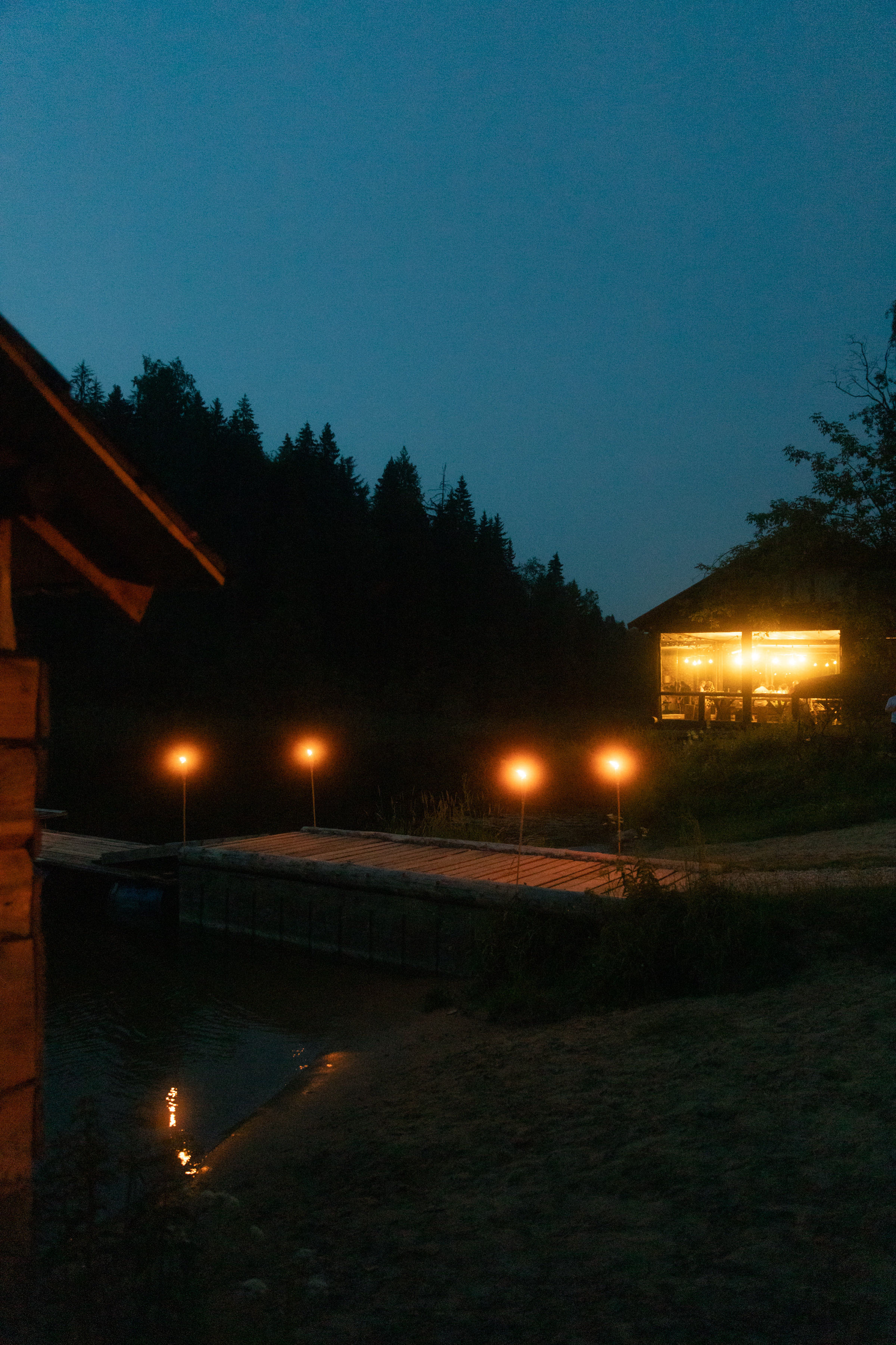 Мила и Петя, свадьба за городом с русской эстетикой. Фотограф в Москве Екатерина Черненко