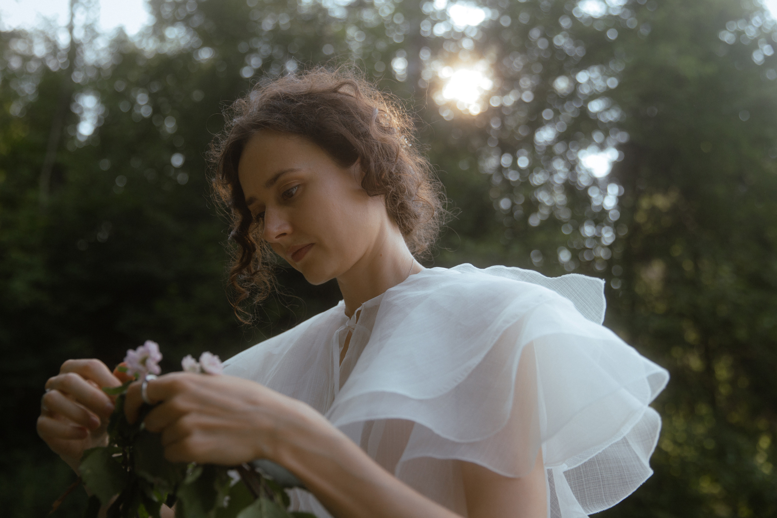 Мила и Петя, свадьба за городом с русской эстетикой. Фотограф в Москве Екатерина Черненко