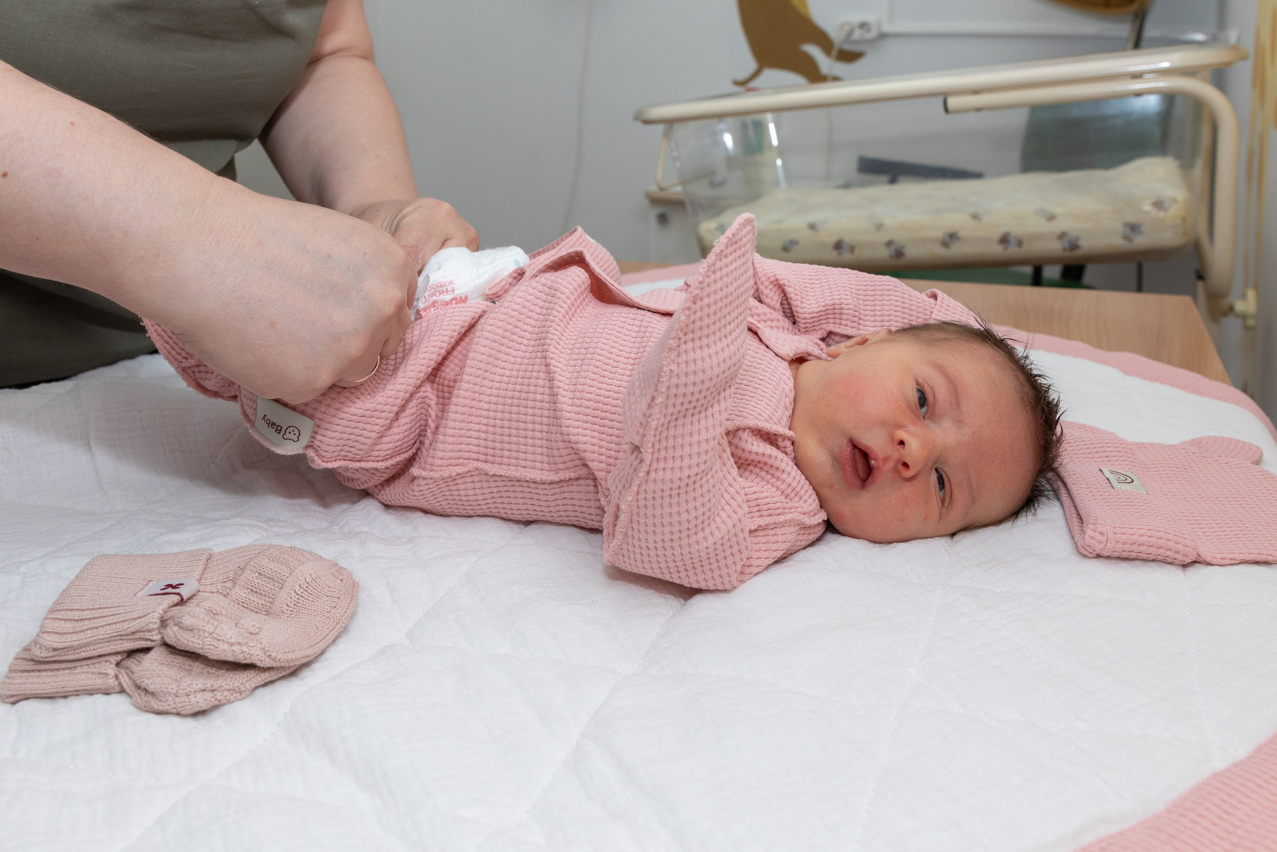 Выписка из роддома. Свадебный, семейный, школьный Фотограф и видеограф Худаноговы Александр и Ирина г. Зеленогорск, Красноярск