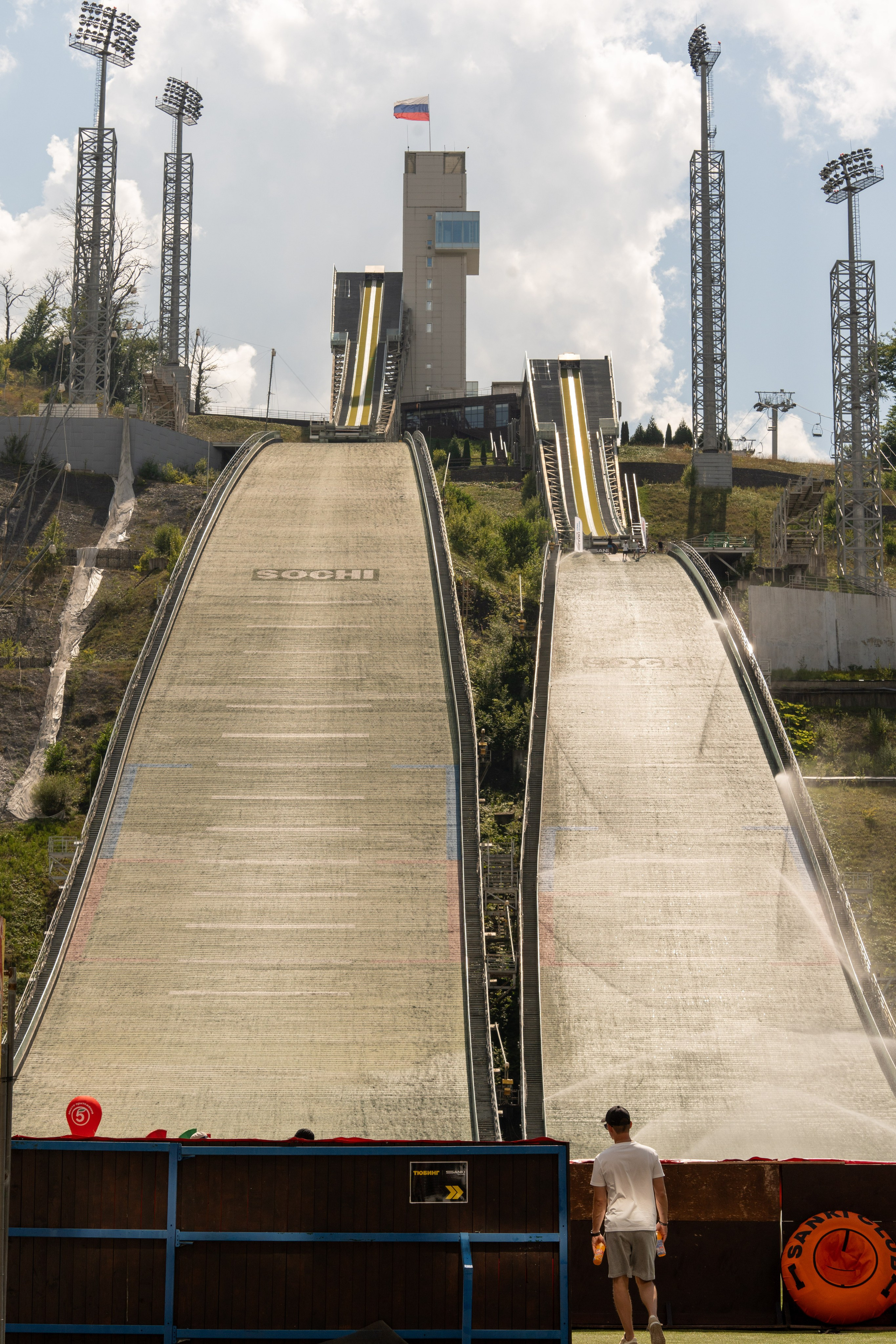 Фотоотчет партнеской интеграции для сети «Пятерочка» на фестивале «Grounded». Репортажный фотограф в Красной Поляне и Сочи Павлюченко Екатерина