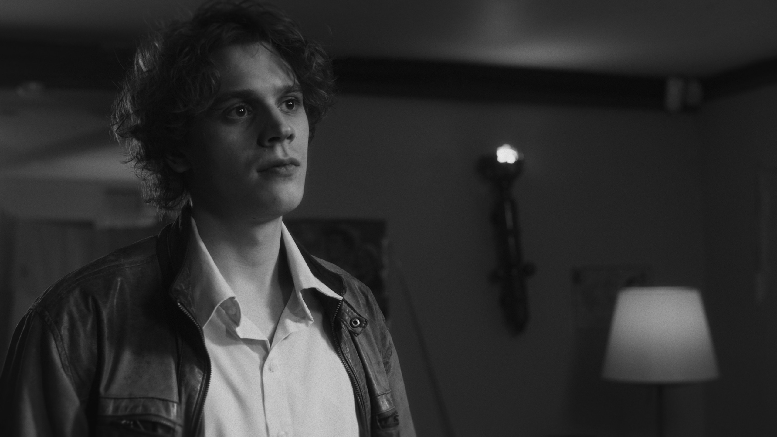 1973 (short film). Colorist Ivan Serzhanov