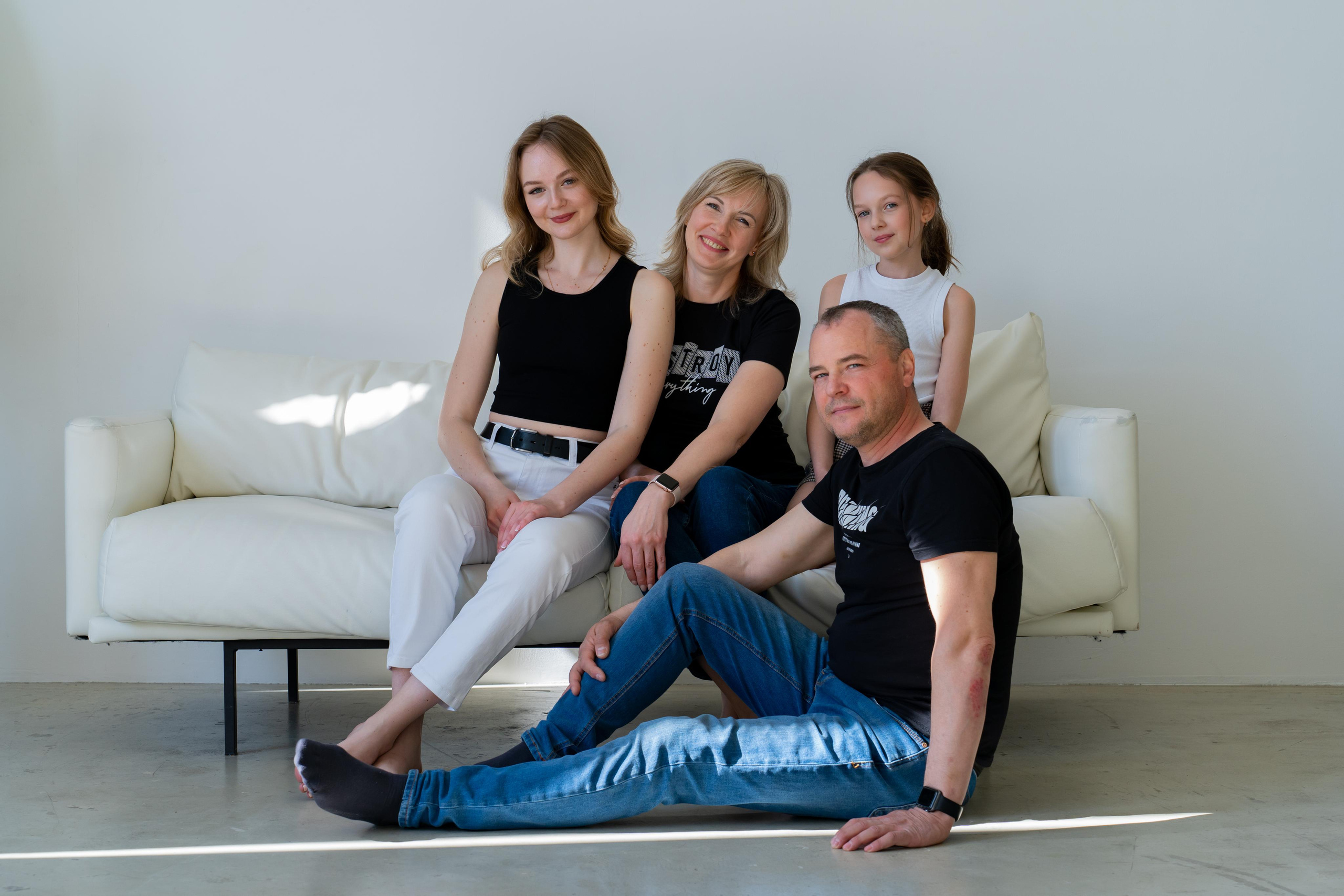 Две сестры. Фотограф Москва. Базанова Анастасия