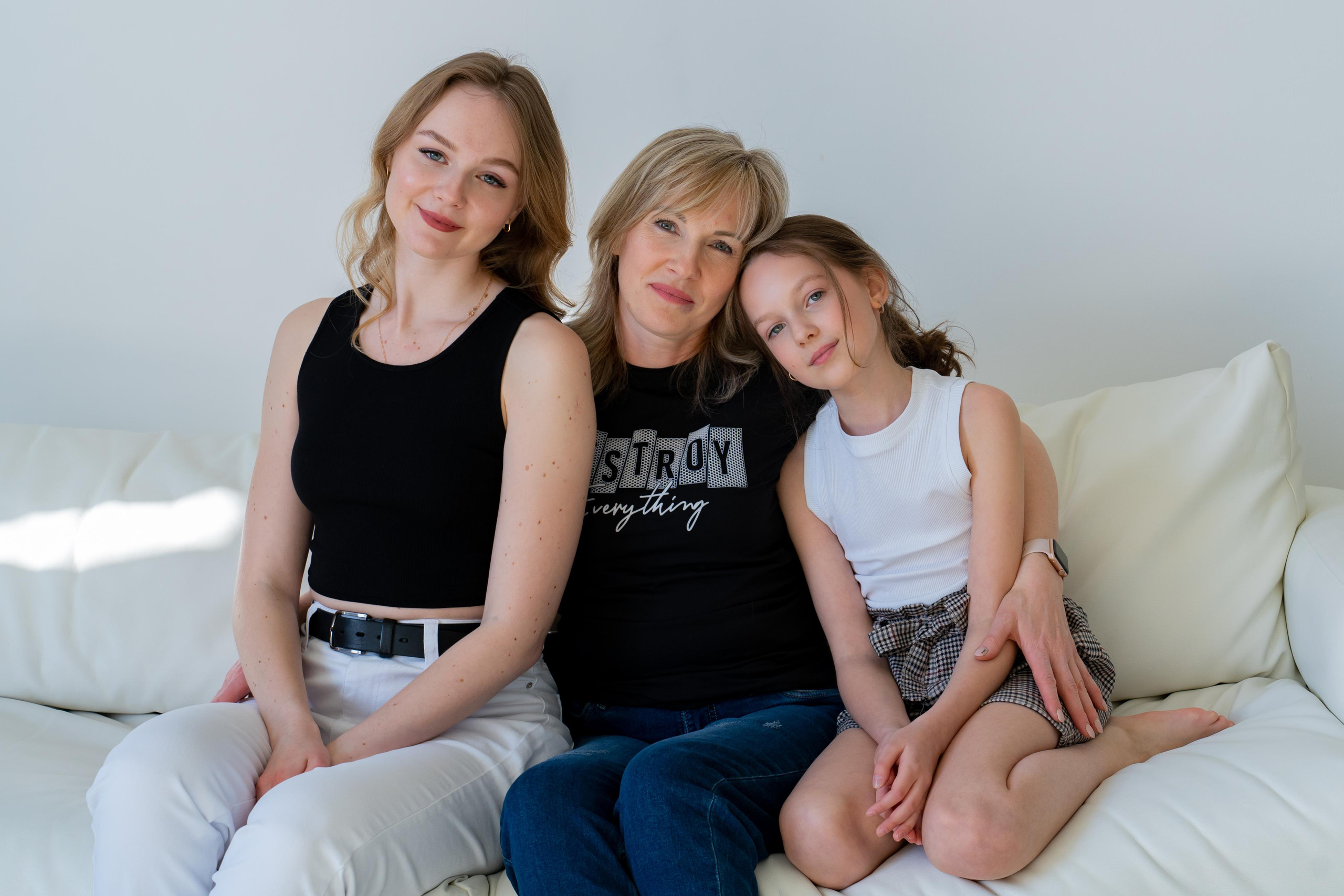 Две сестры. Фотограф Москва. Базанова Анастасия