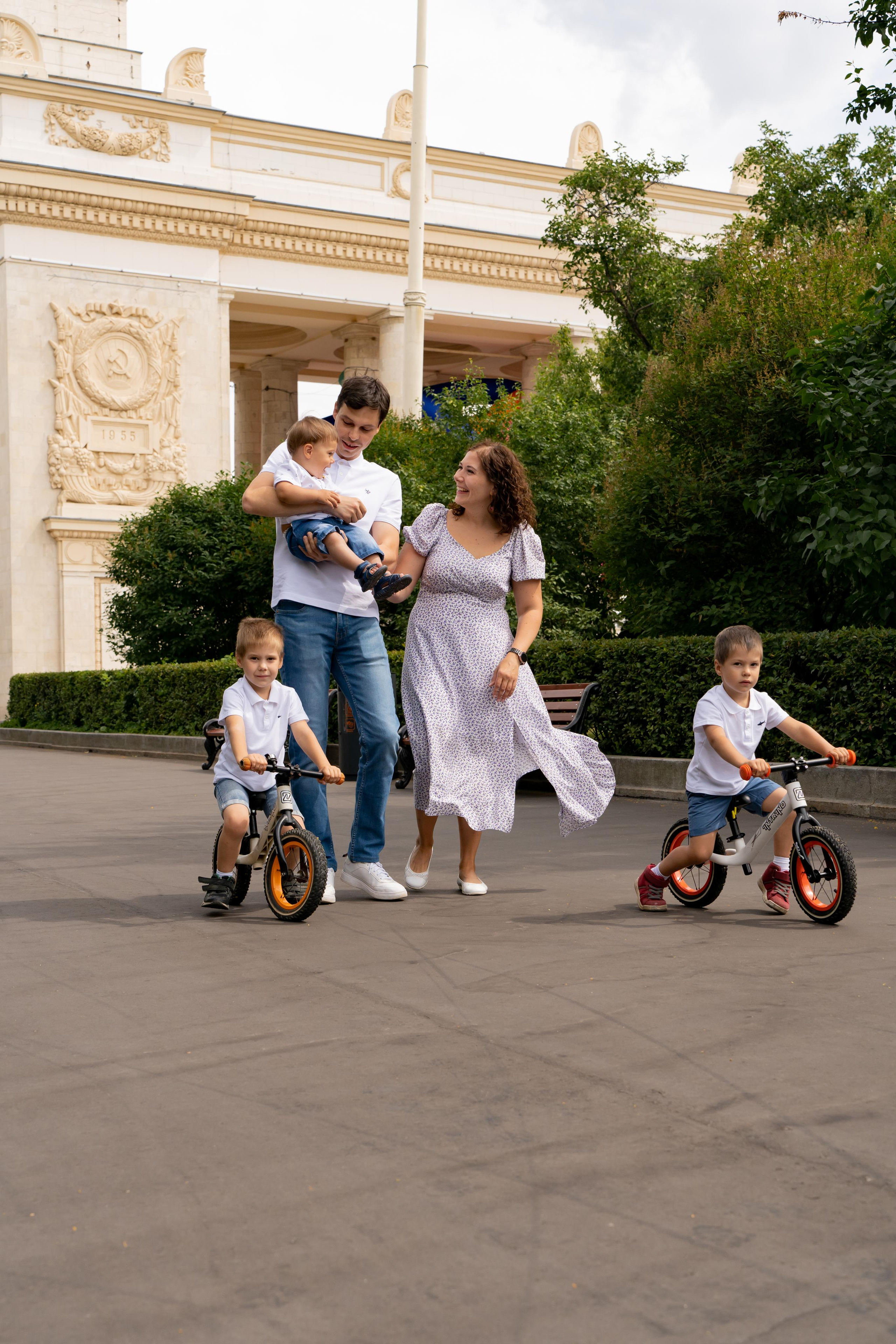 Наша большая семья. Фотограф Москва. Базанова Анастасия