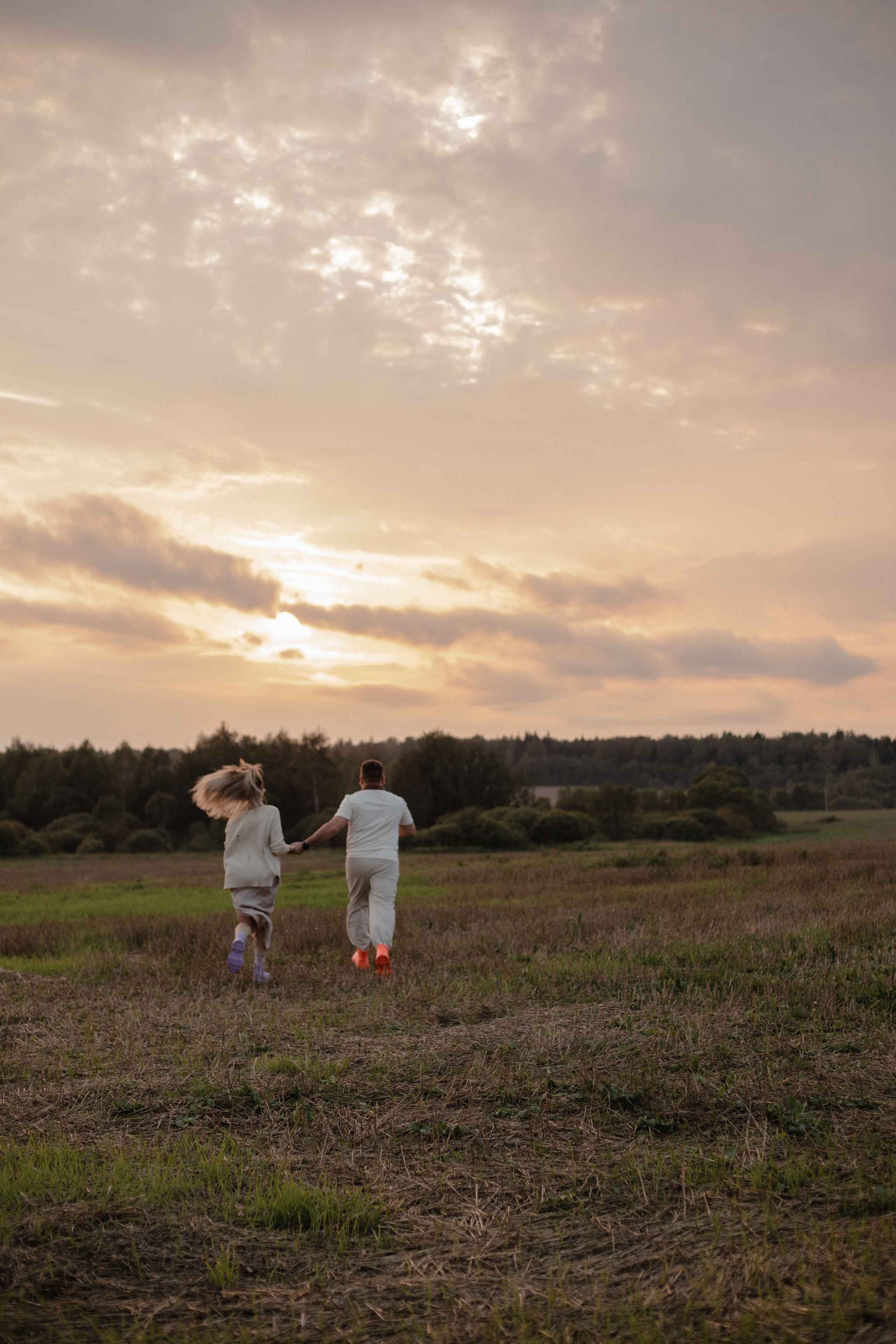 В стогах сена :)