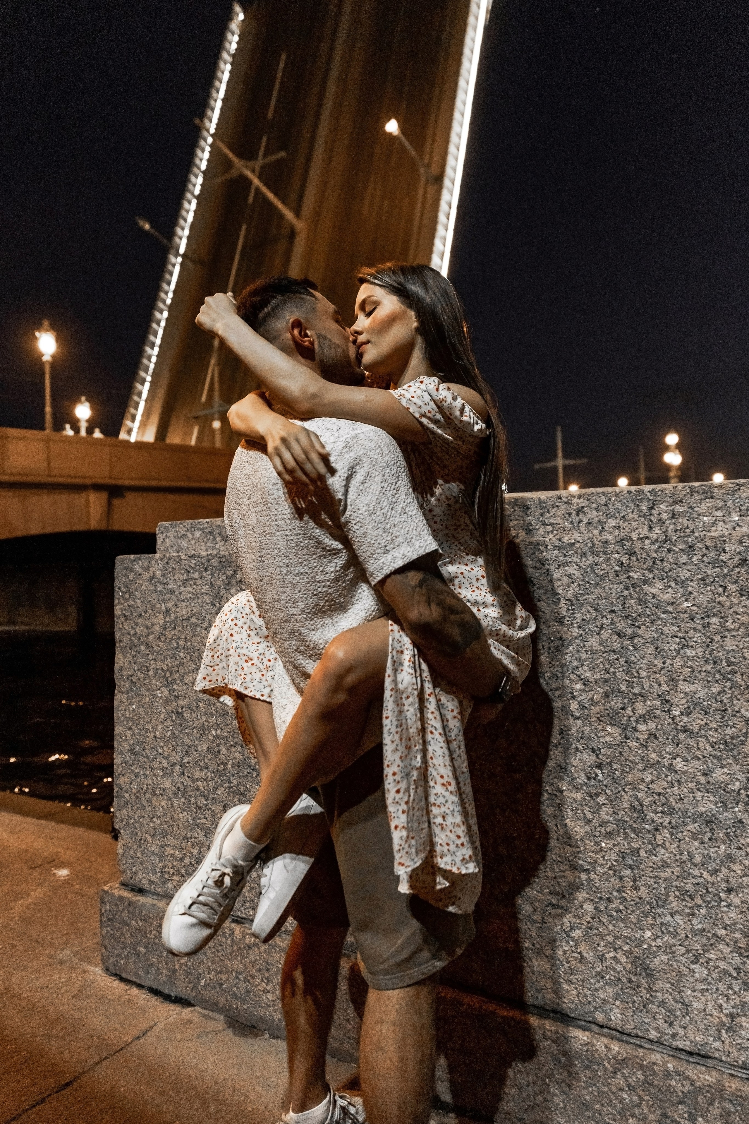 Ночь. Мосты. Любовь. Свадебный и портретный фотограф в Санкт-Петербурге Надежда Чечулина