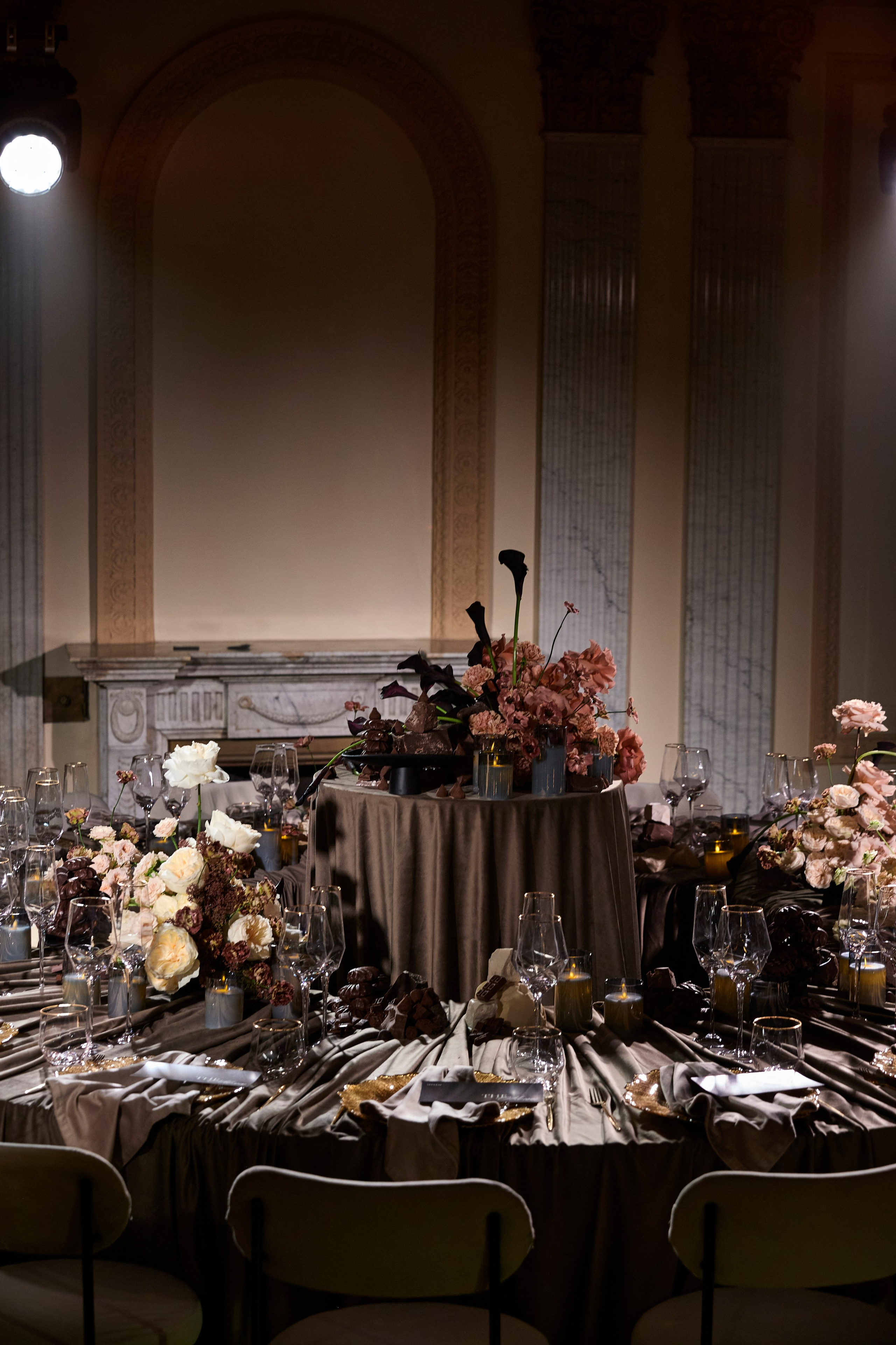 Особняк Ермолинского. Свадебный фотограф Анастасия Казакова