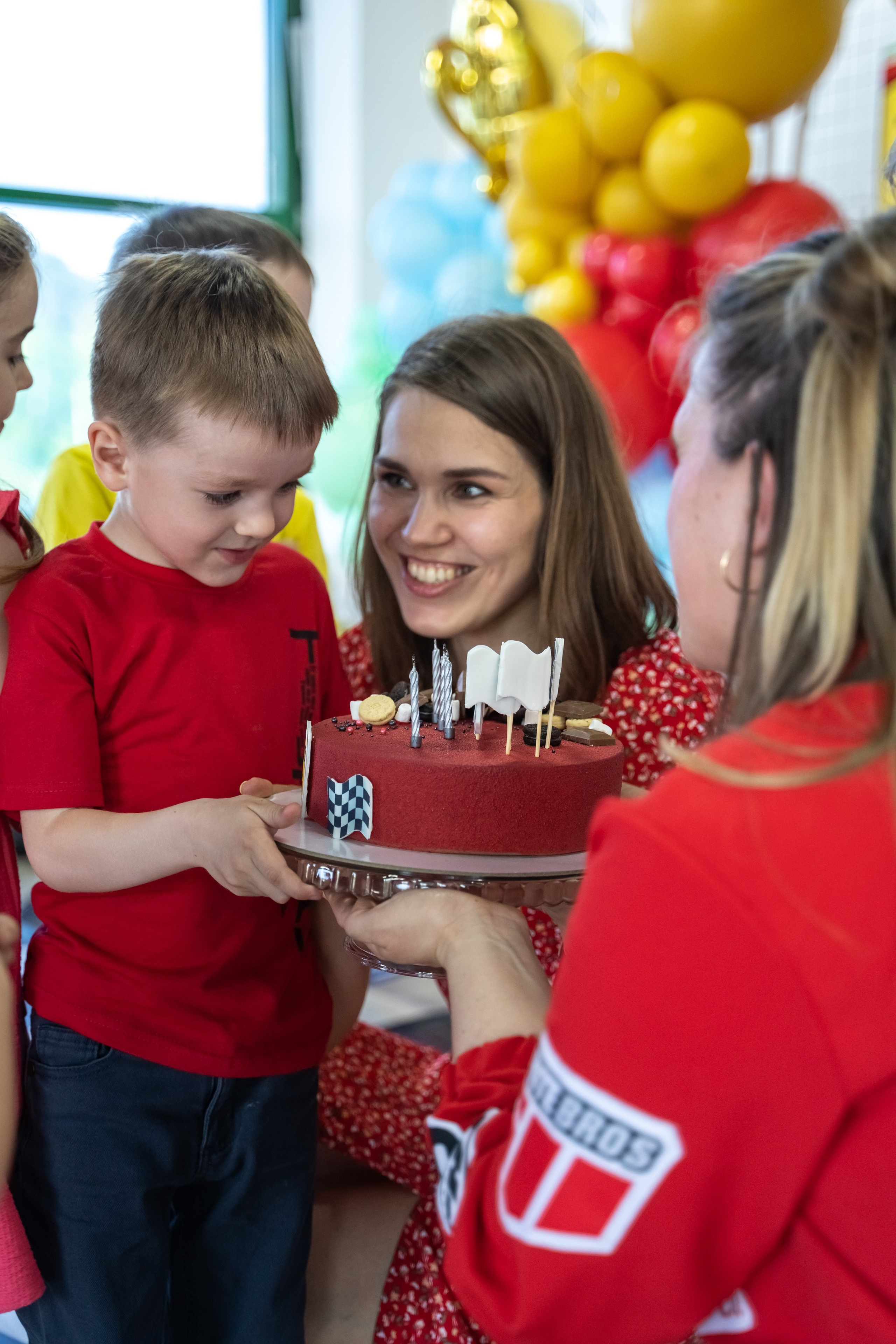 FERRARI вечеринка. Фотограф в Одинцово, Москве