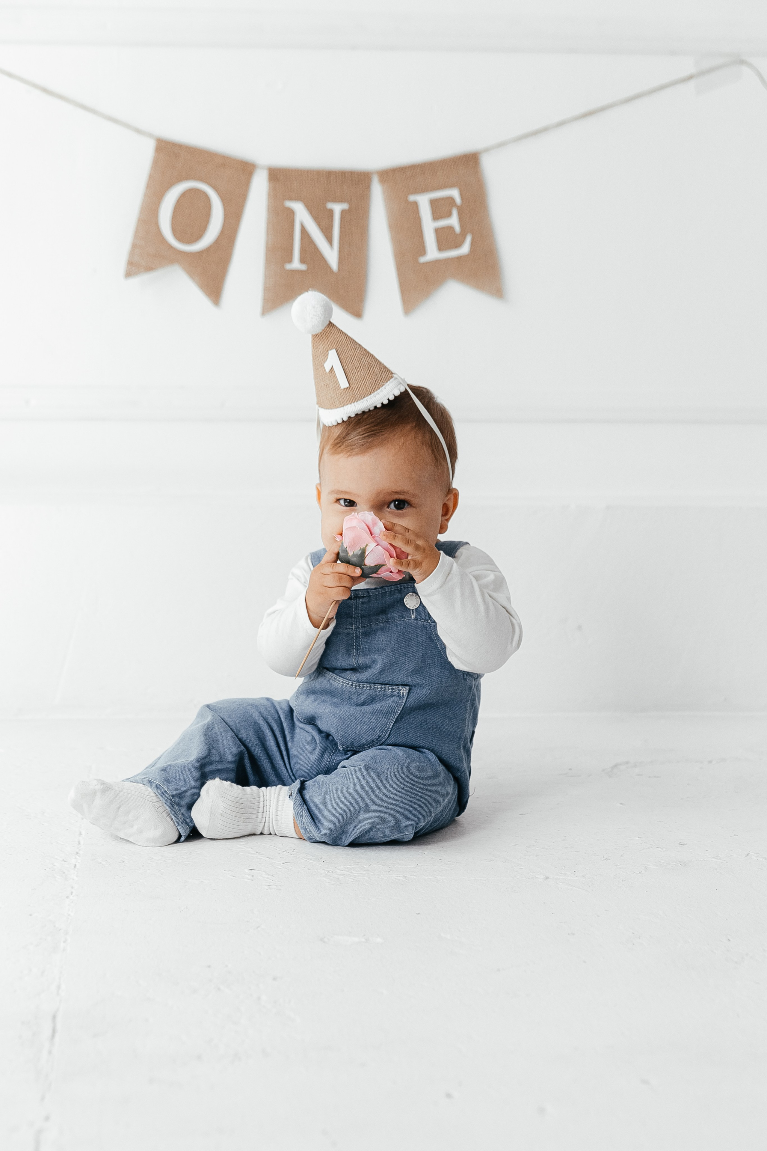 Тёме годик. Главная