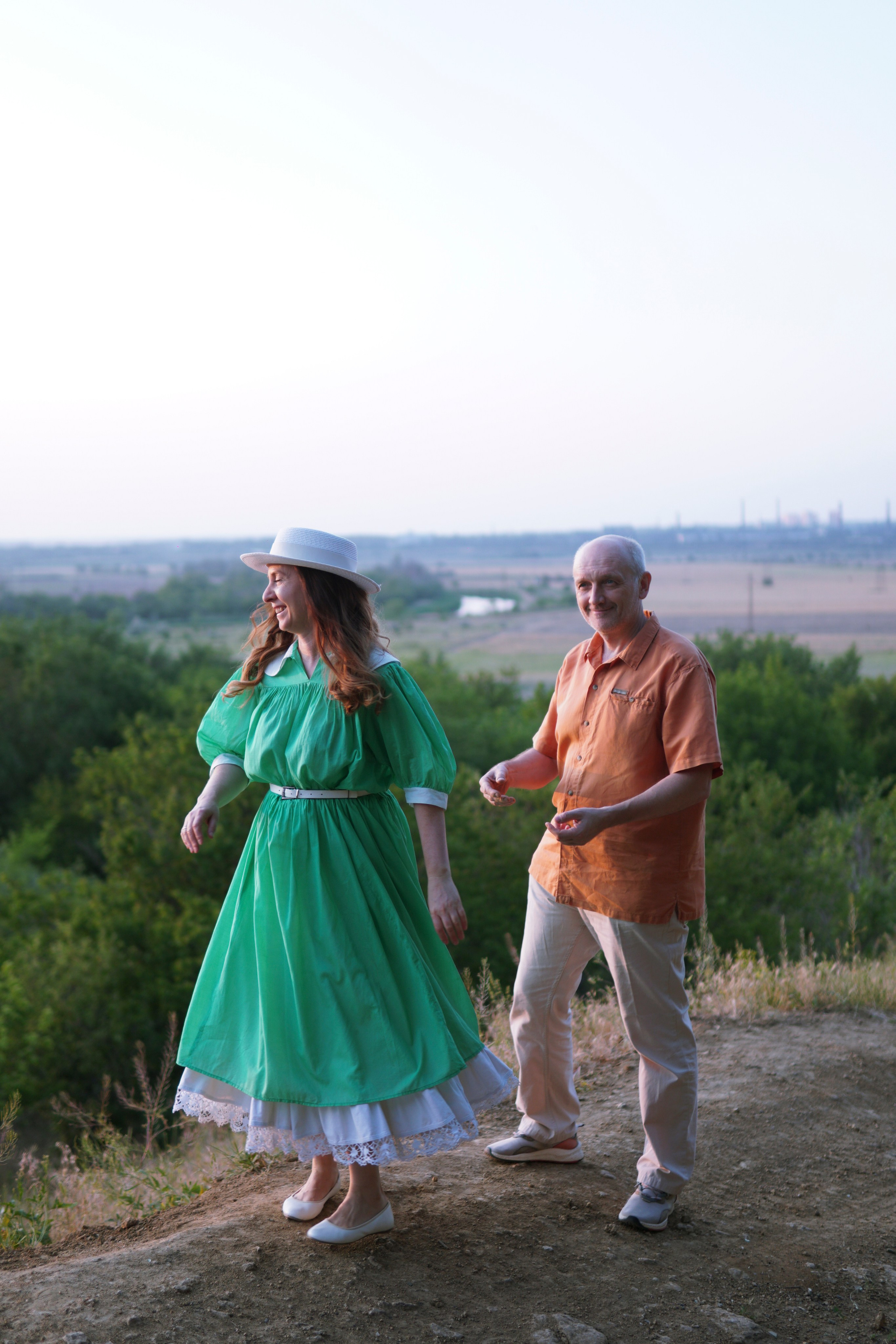 Семейная фотосессия на природе в Новочеркасске. Дмитрий и Эмилия. Фотограф в Ростове-на-Дону Марина Мальцева