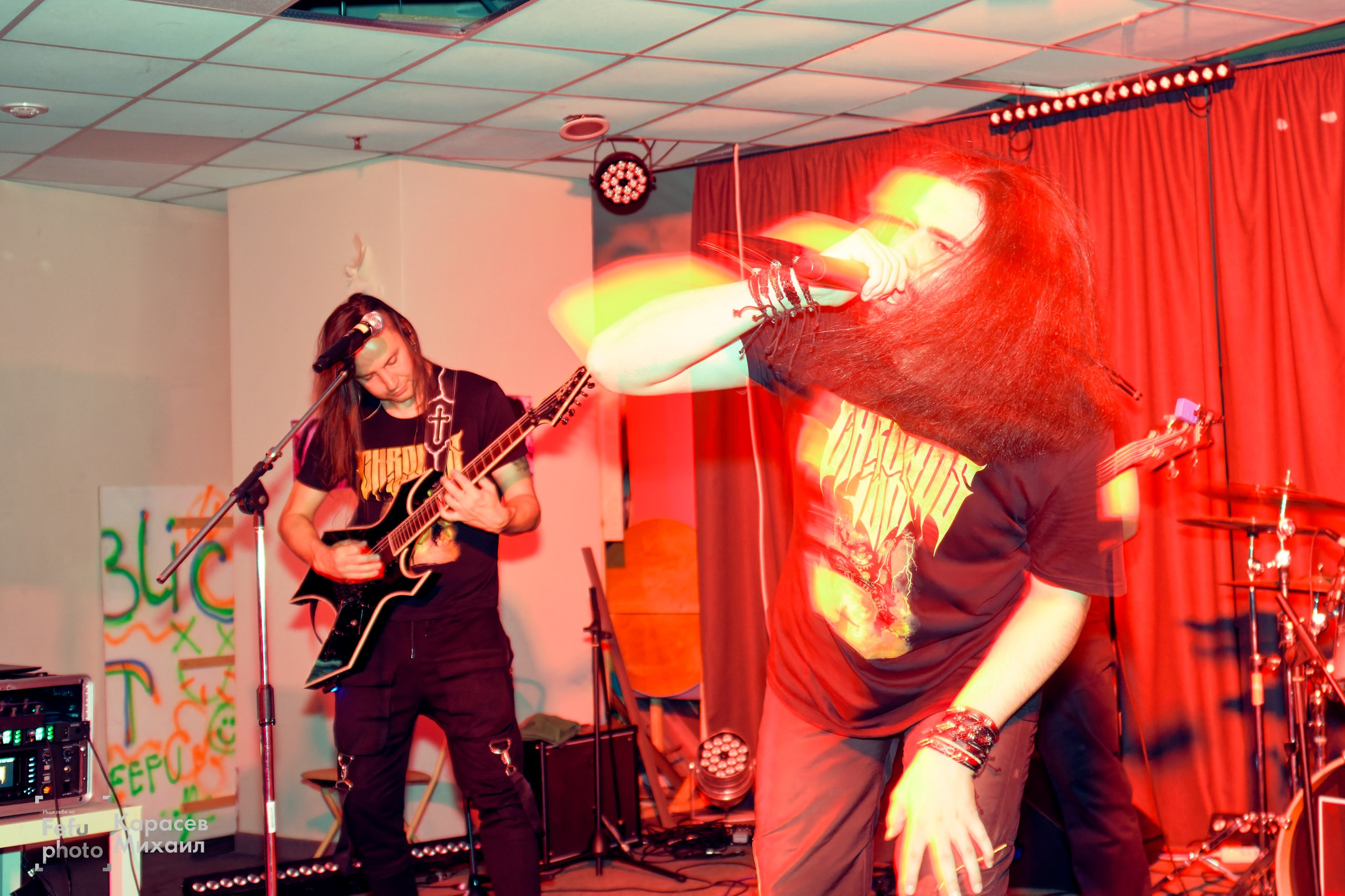 Концерт групп «Chrono's Idol» и «Продукты по акции». Репортажный, event-фотограф во Владивостоке